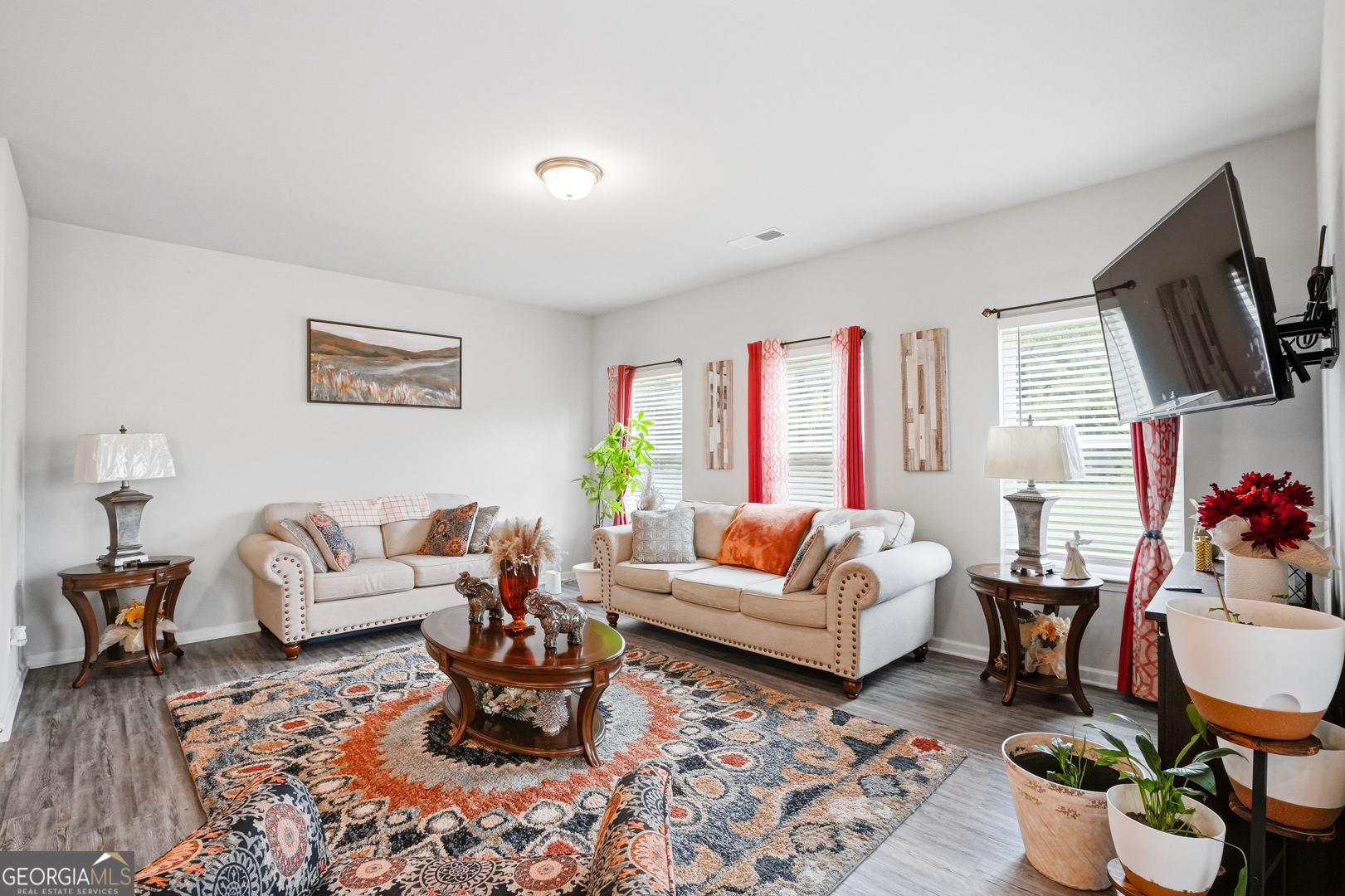 110 Waterside Drive Property Photo 8