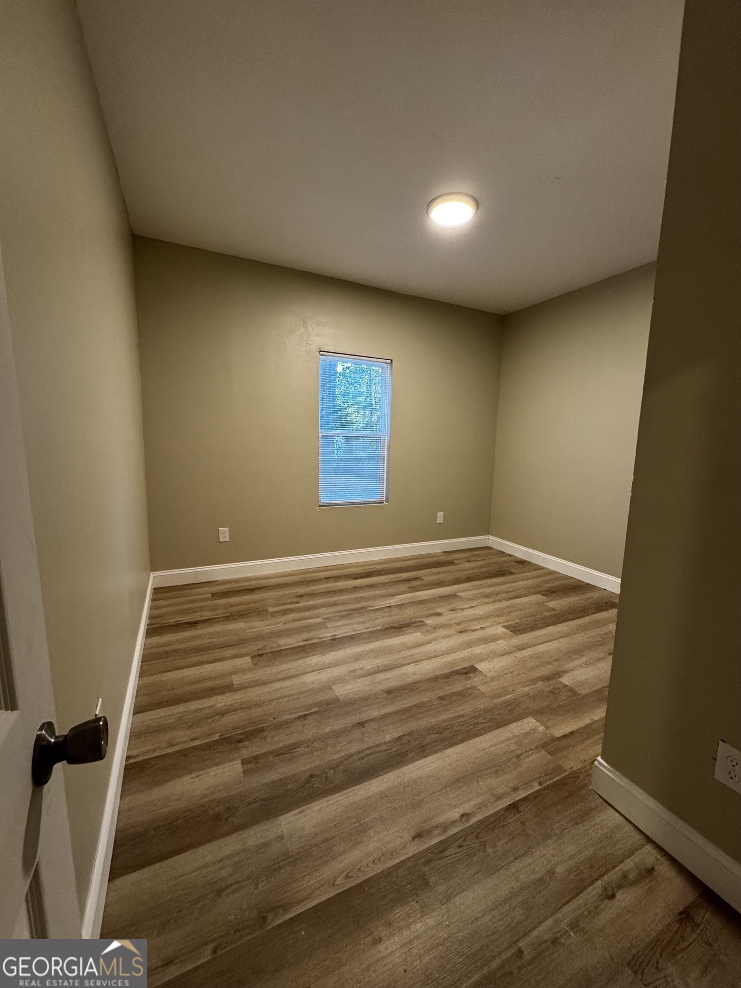 4301 Marion Avenue Property Photo 14