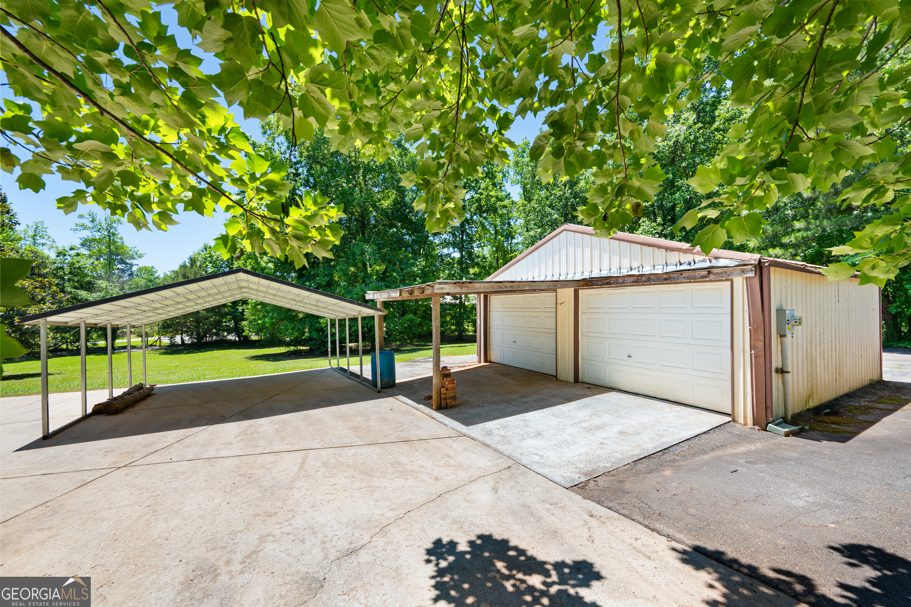 188 Deptula Road Property Photo 6