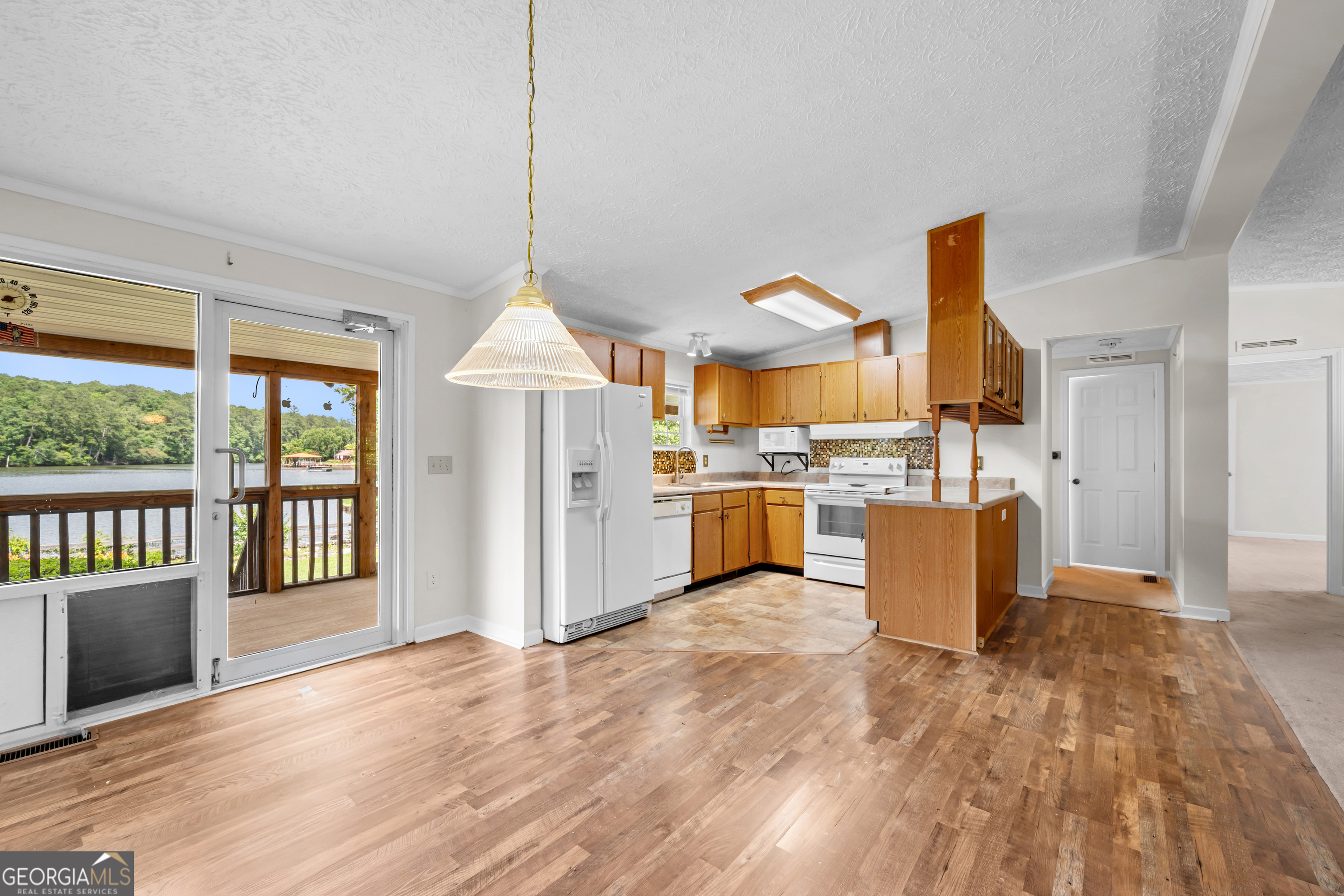 188 Deptula Road Property Photo 16