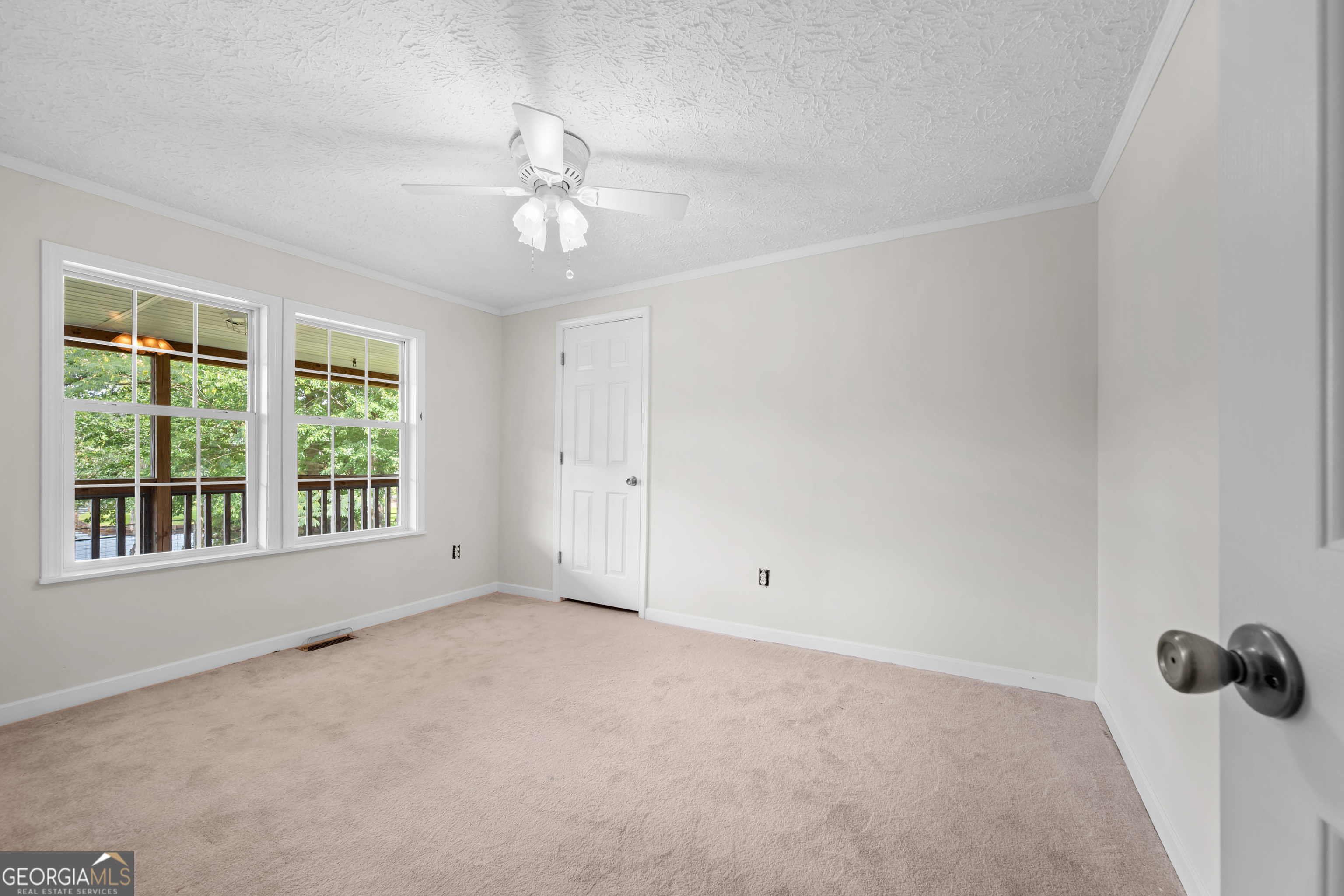 188 Deptula Road Property Photo 28