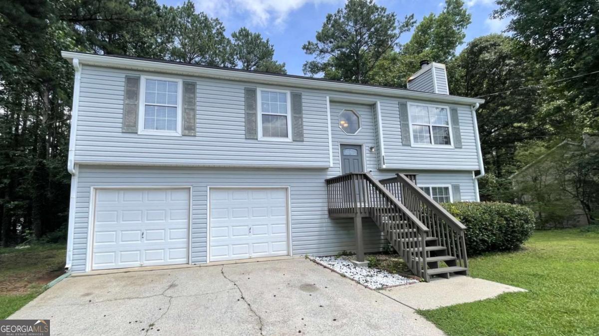611 Davis Mill Road S Property Photo 1