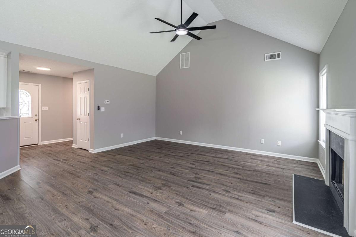 304 Ron Drive Property Photo 12