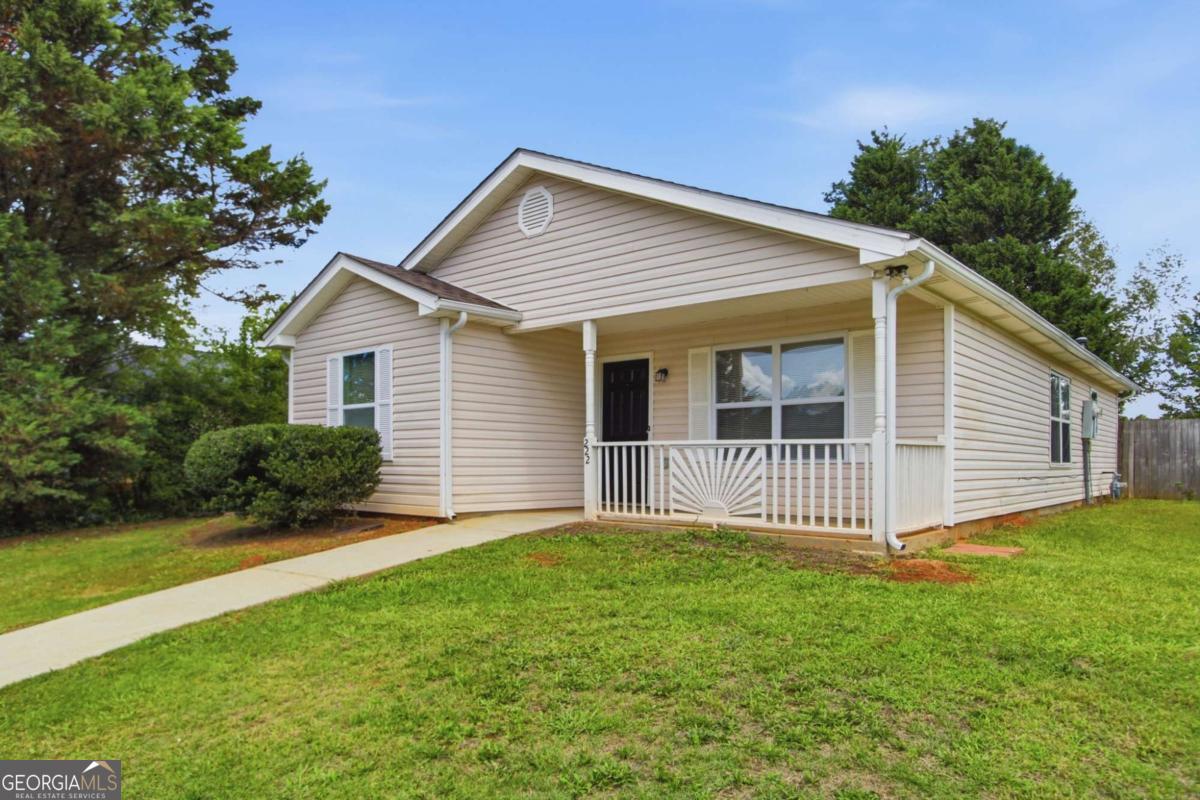 222 Dove Place Property Photo 7