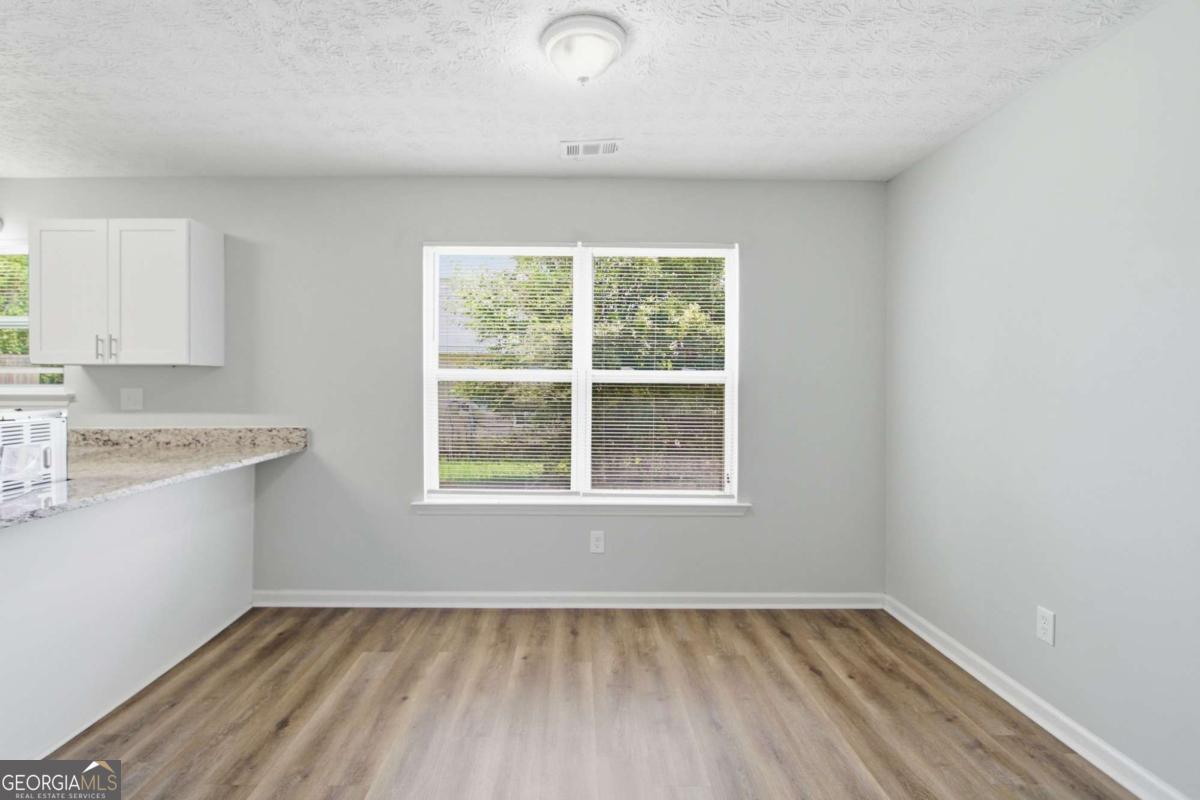 222 Dove Place Property Photo 10