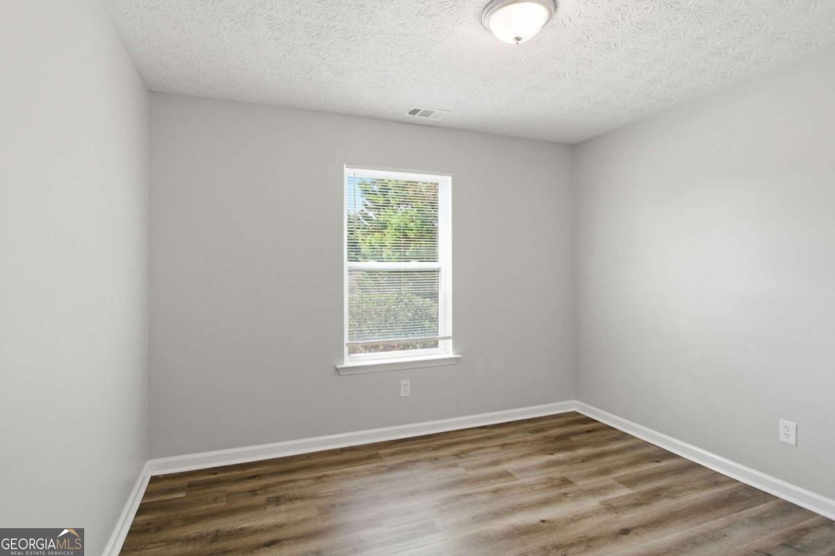 222 Dove Place Property Photo 21
