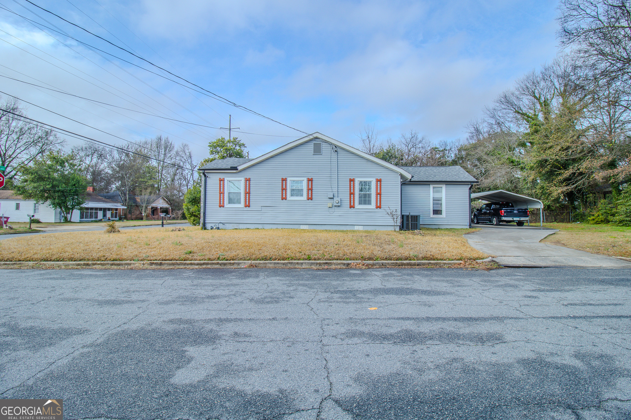 579 Lynmore Avenue Property Photo 24