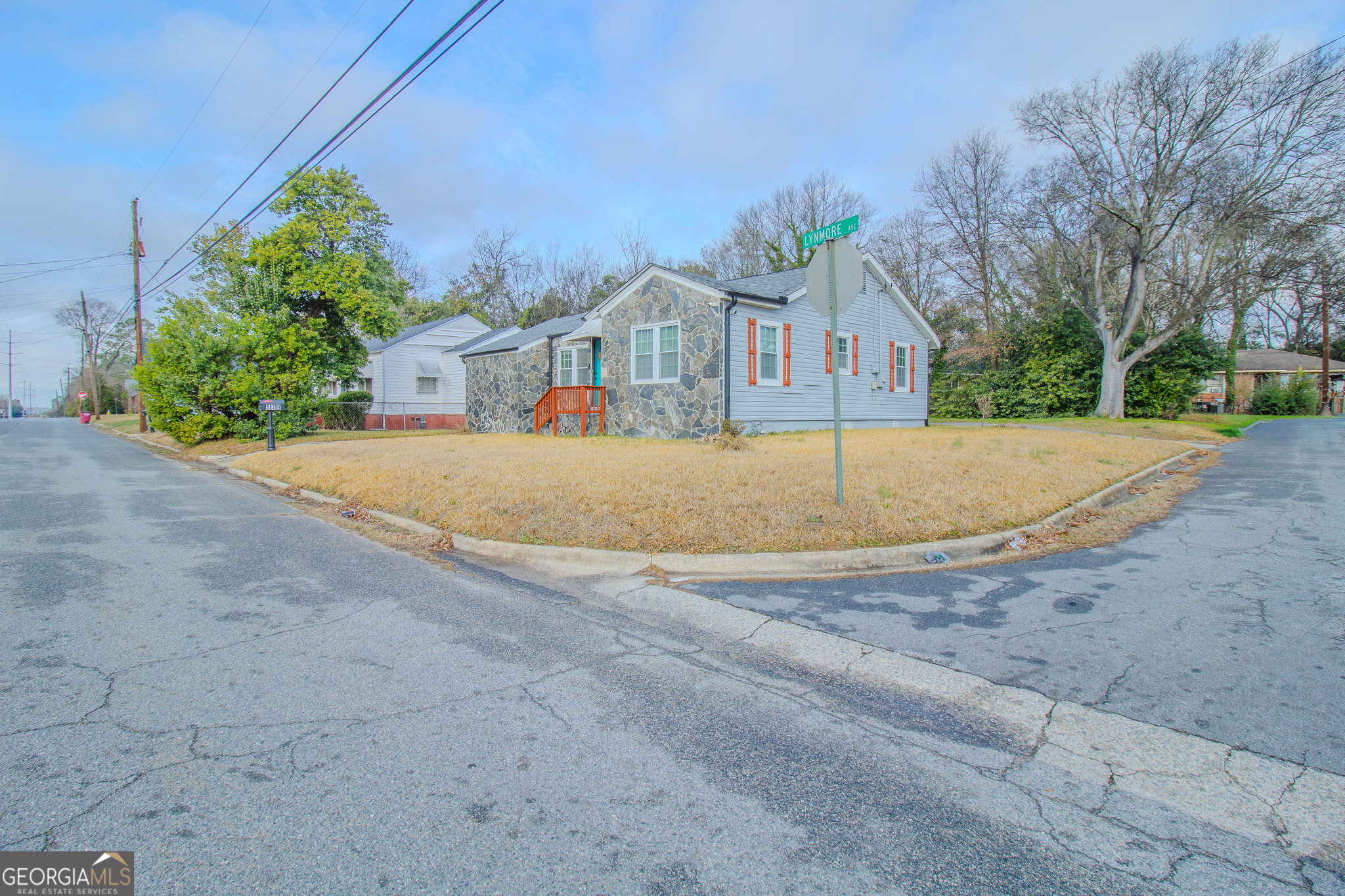 579 Lynmore Avenue Property Photo 25