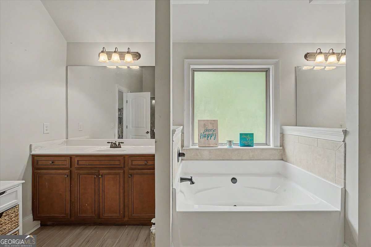 2327 Magaw Lane Property Photo 28
