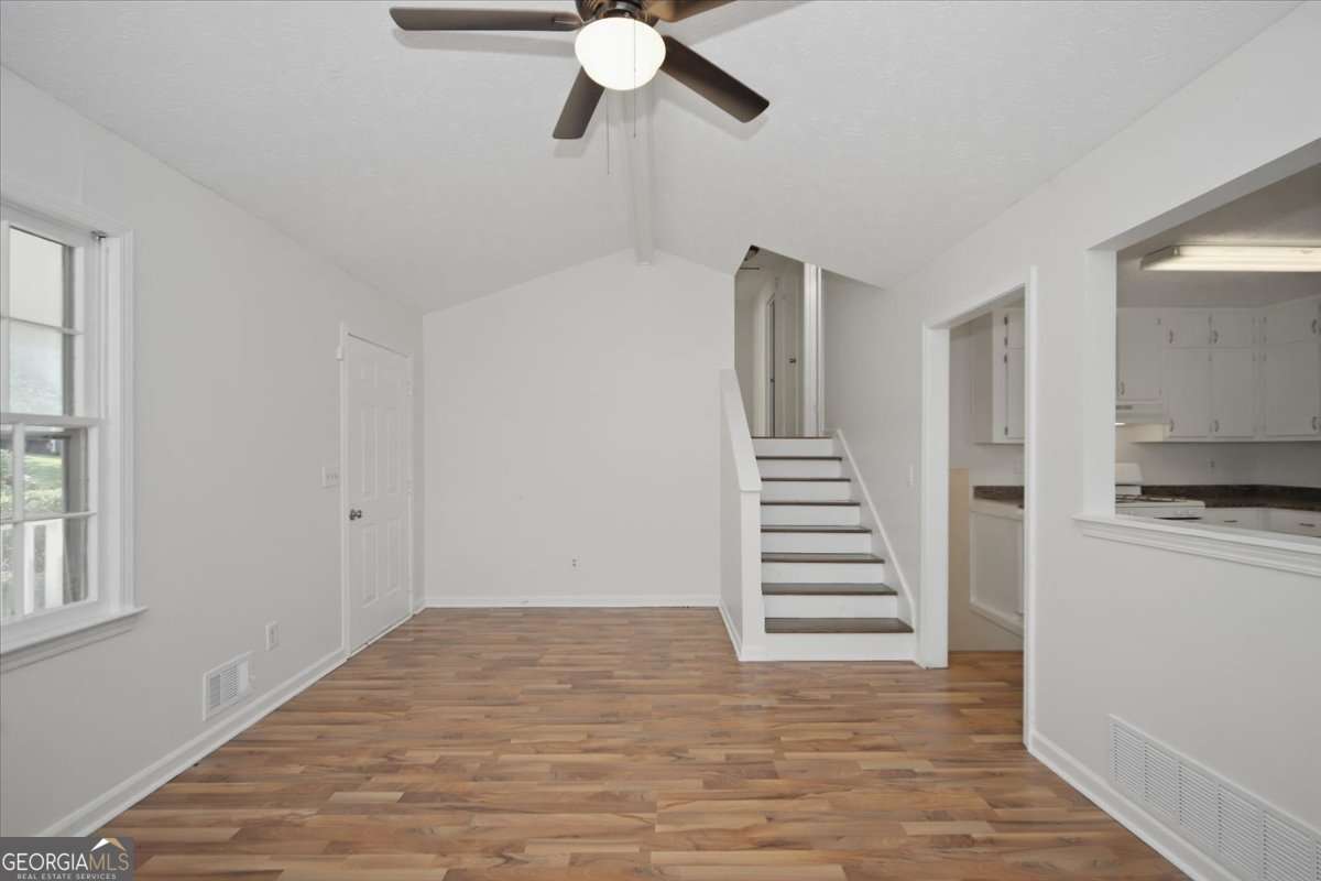 1496 Cherry Hill Road Sw Property Photo 2