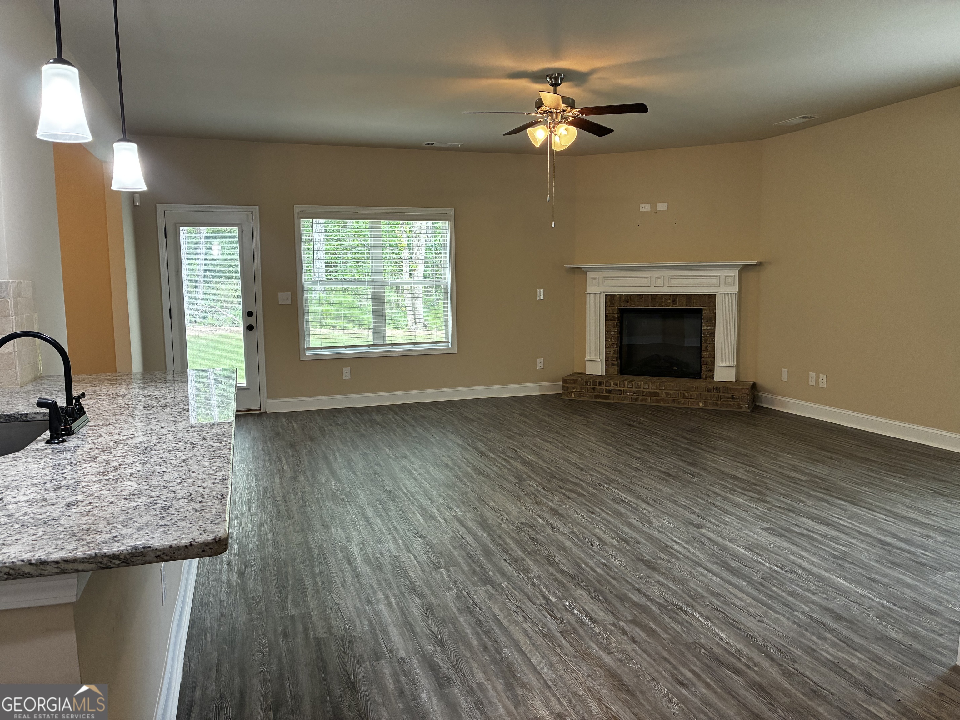 109 Armory Creek Drive Property Photo 3