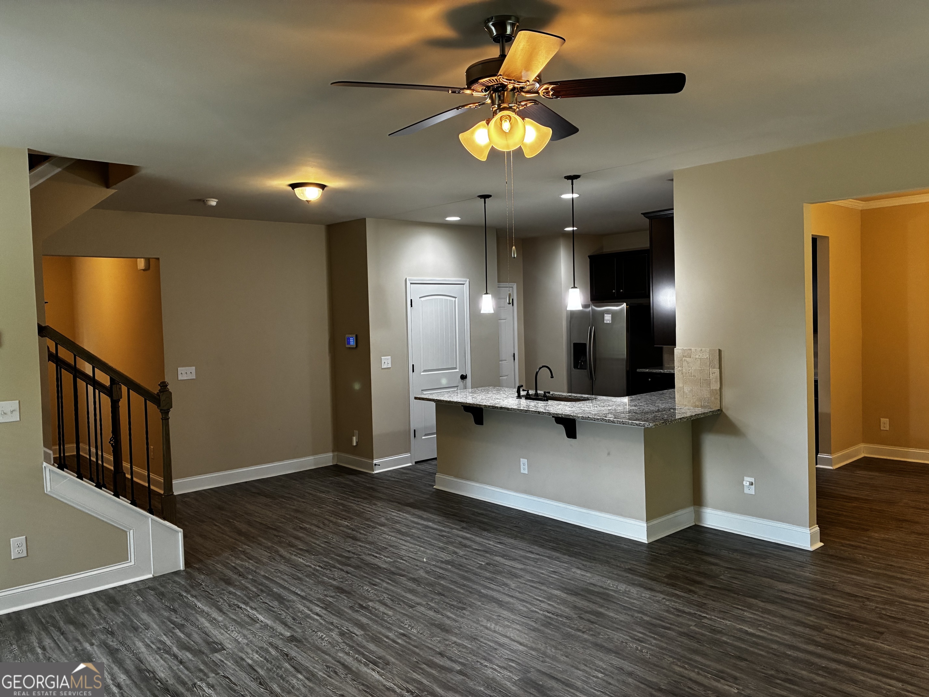 109 Armory Creek Drive Property Photo 8