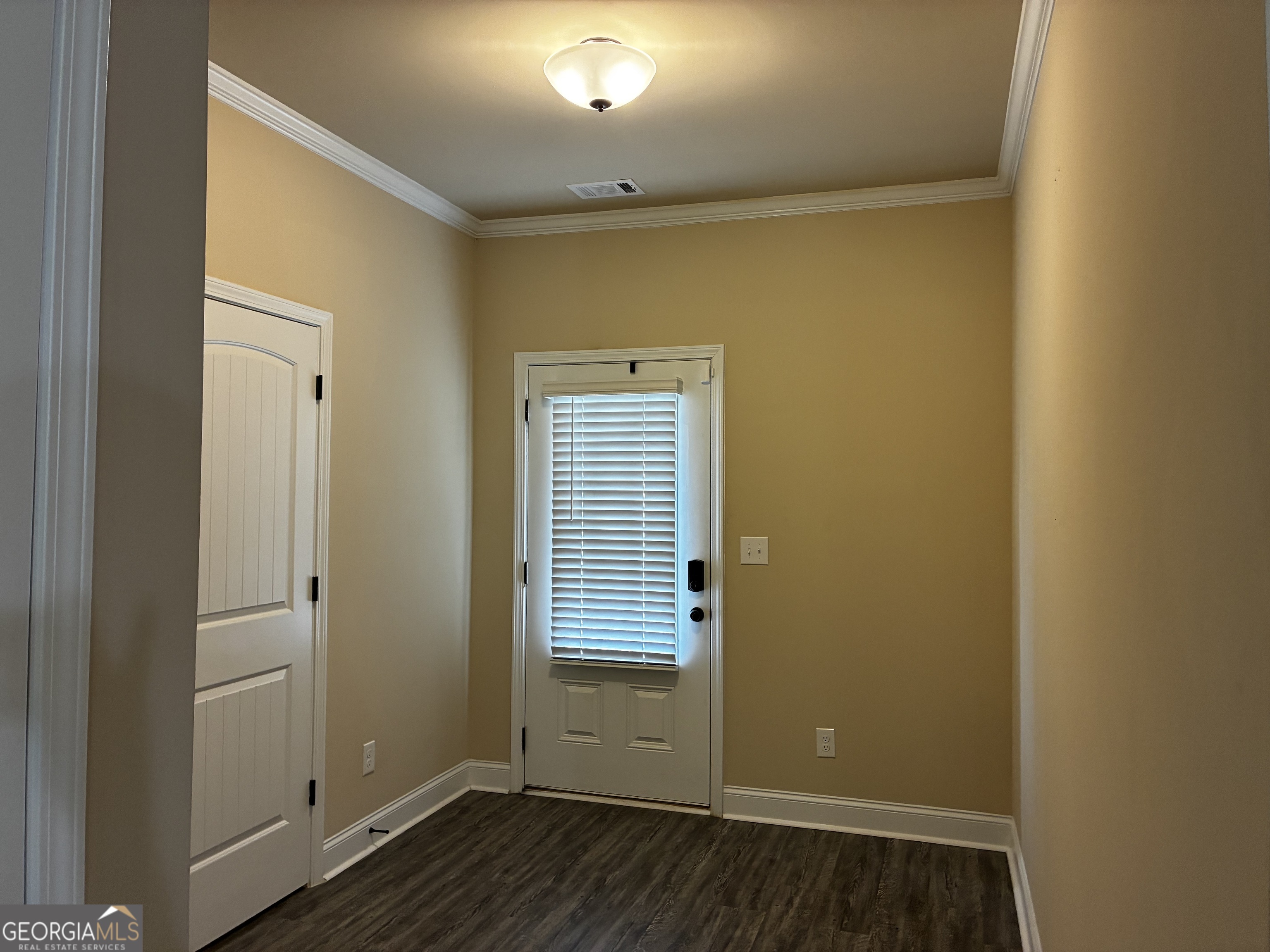 109 Armory Creek Drive Property Photo 9