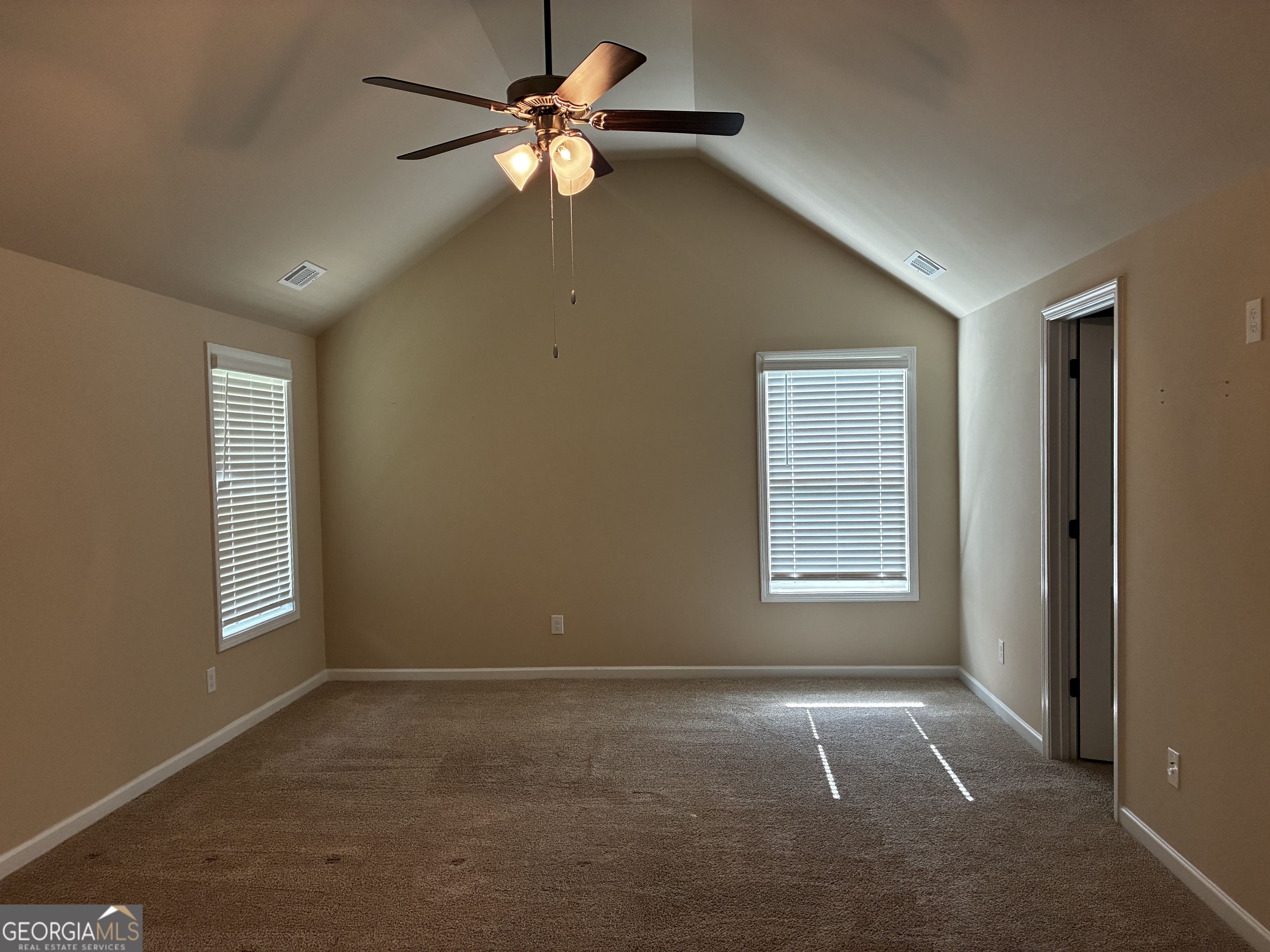 109 Armory Creek Drive Property Photo 10