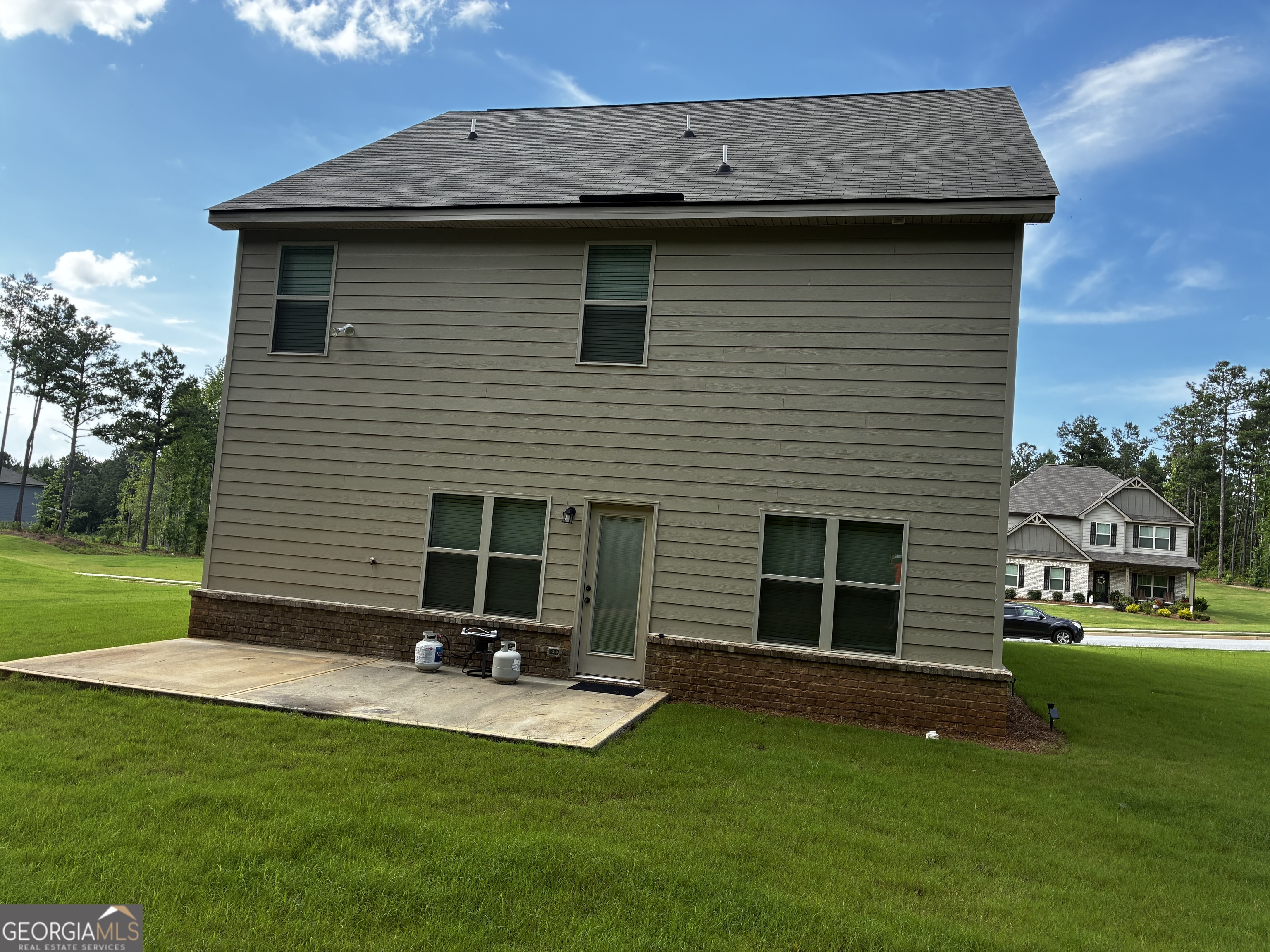 109 Armory Creek Drive Property Photo 18