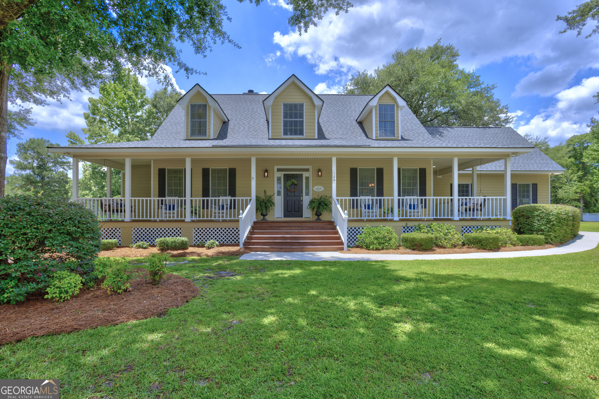 129 Cambridge Drive Property Photo 1