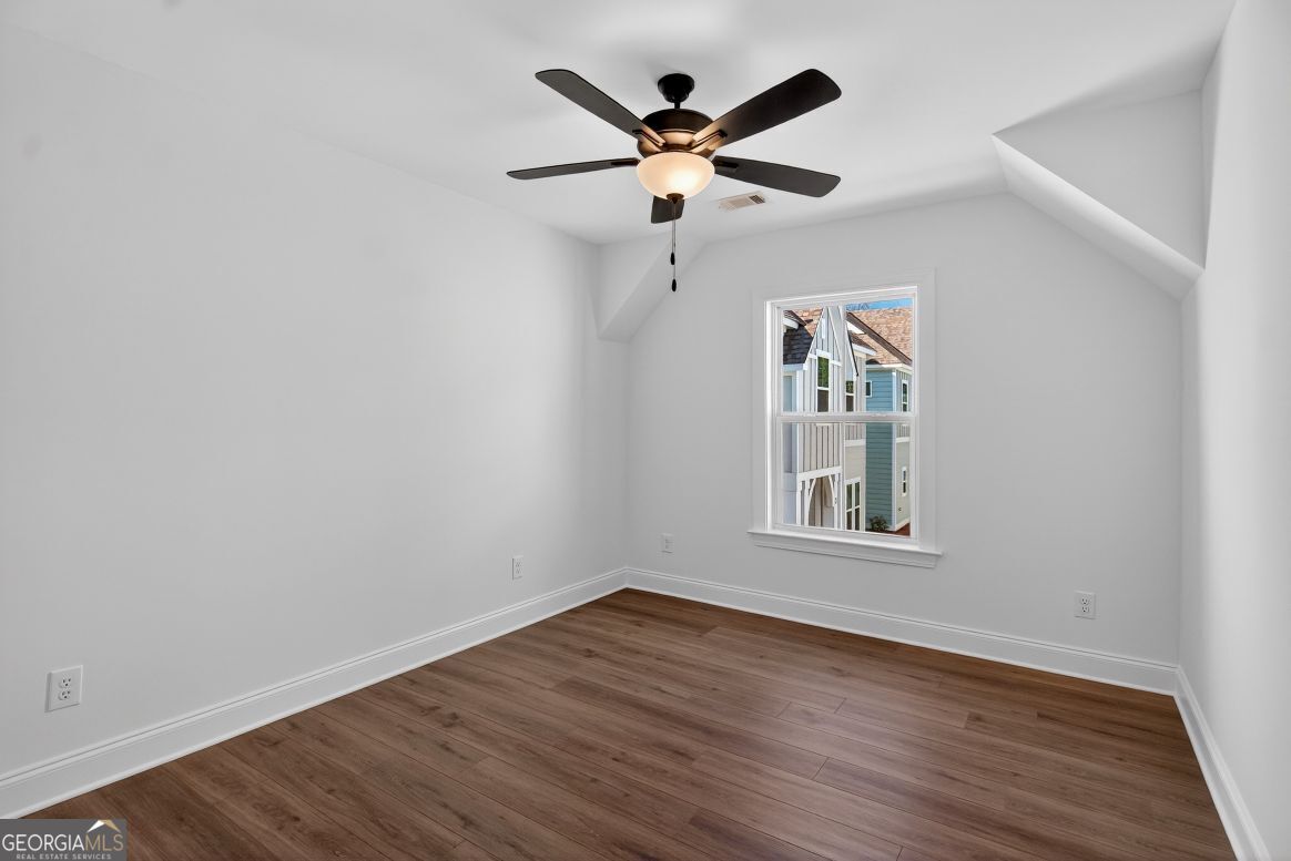 405 Broome Street Unit 2 Property Photo 8