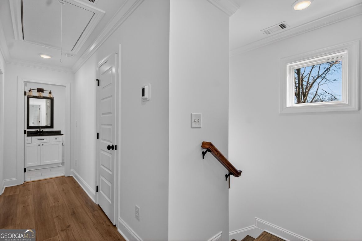 405 Broome Street Unit 2 Property Photo 9