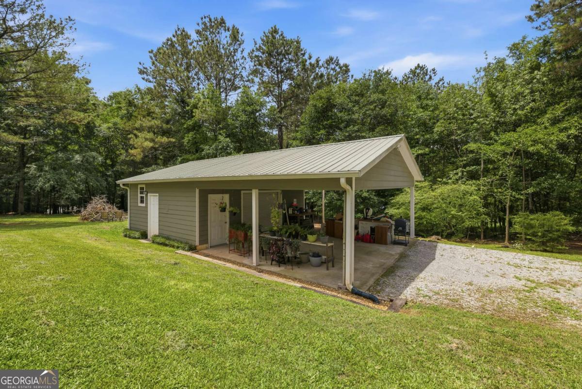 284 Poplar Creek Road Property Photo 42