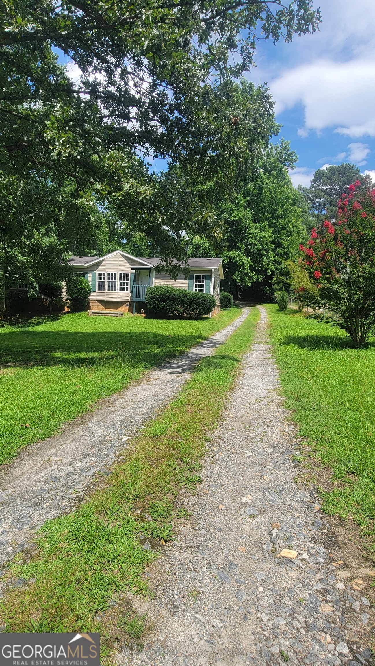 174 Luther Circle Property Photo 4