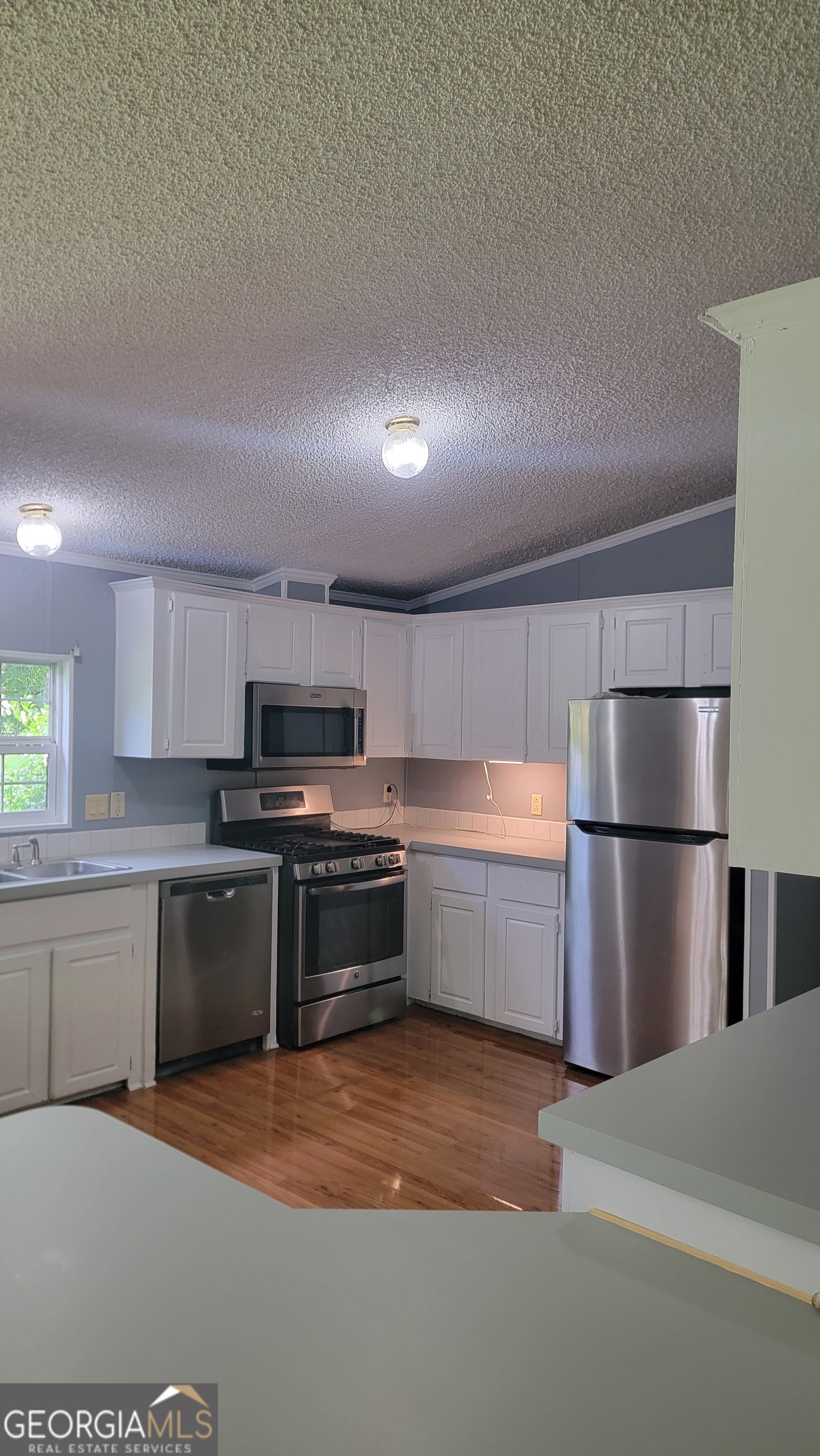 174 Luther Circle Property Photo 5