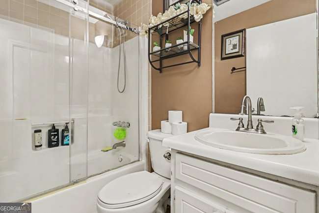 8780 Ansley Way Property Photo 6