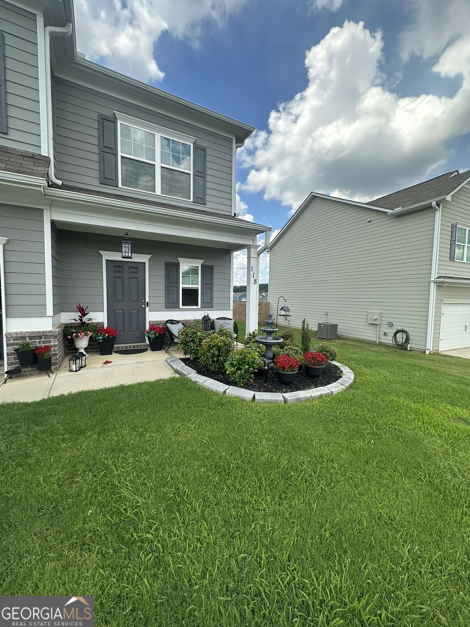 118 Hadley Way SW Property Photo 1