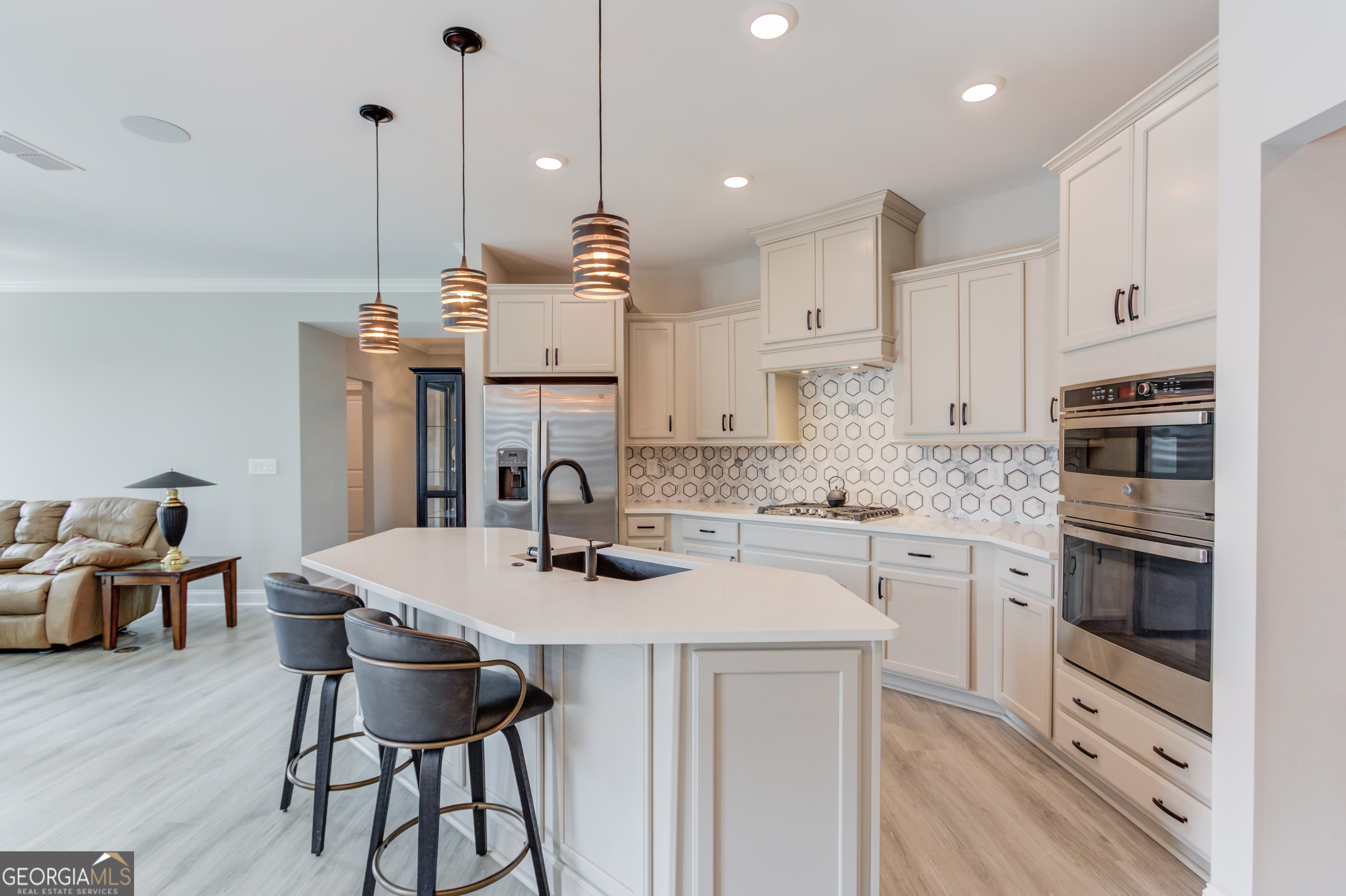 3492 Fishpond Circle Property Photo 8
