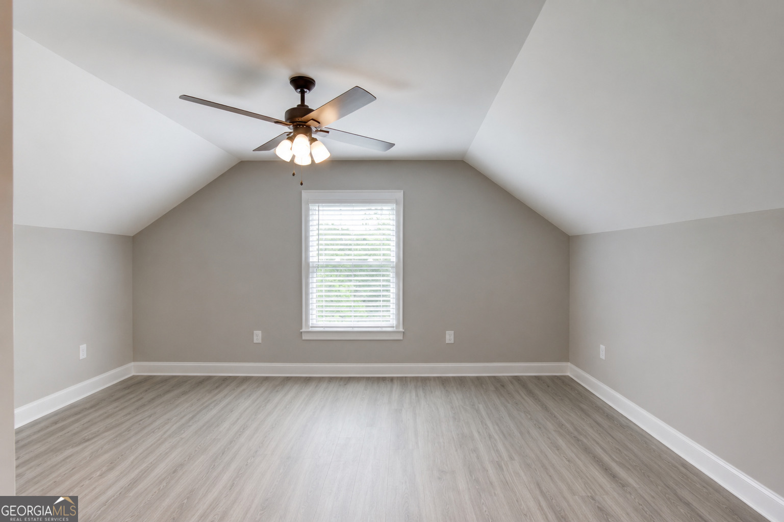 3492 Fishpond Circle Property Photo 20
