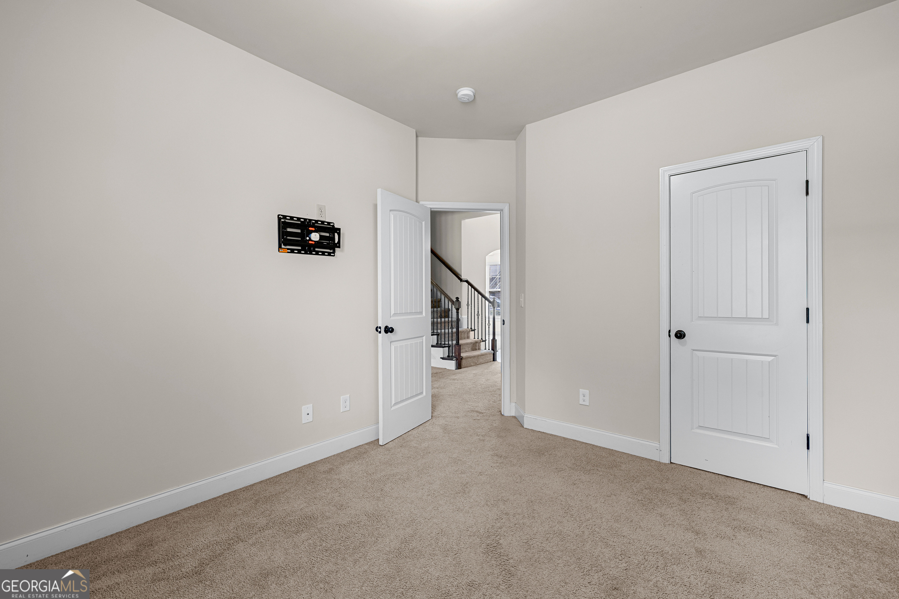 3256 Alhambra Circle Property Photo 18