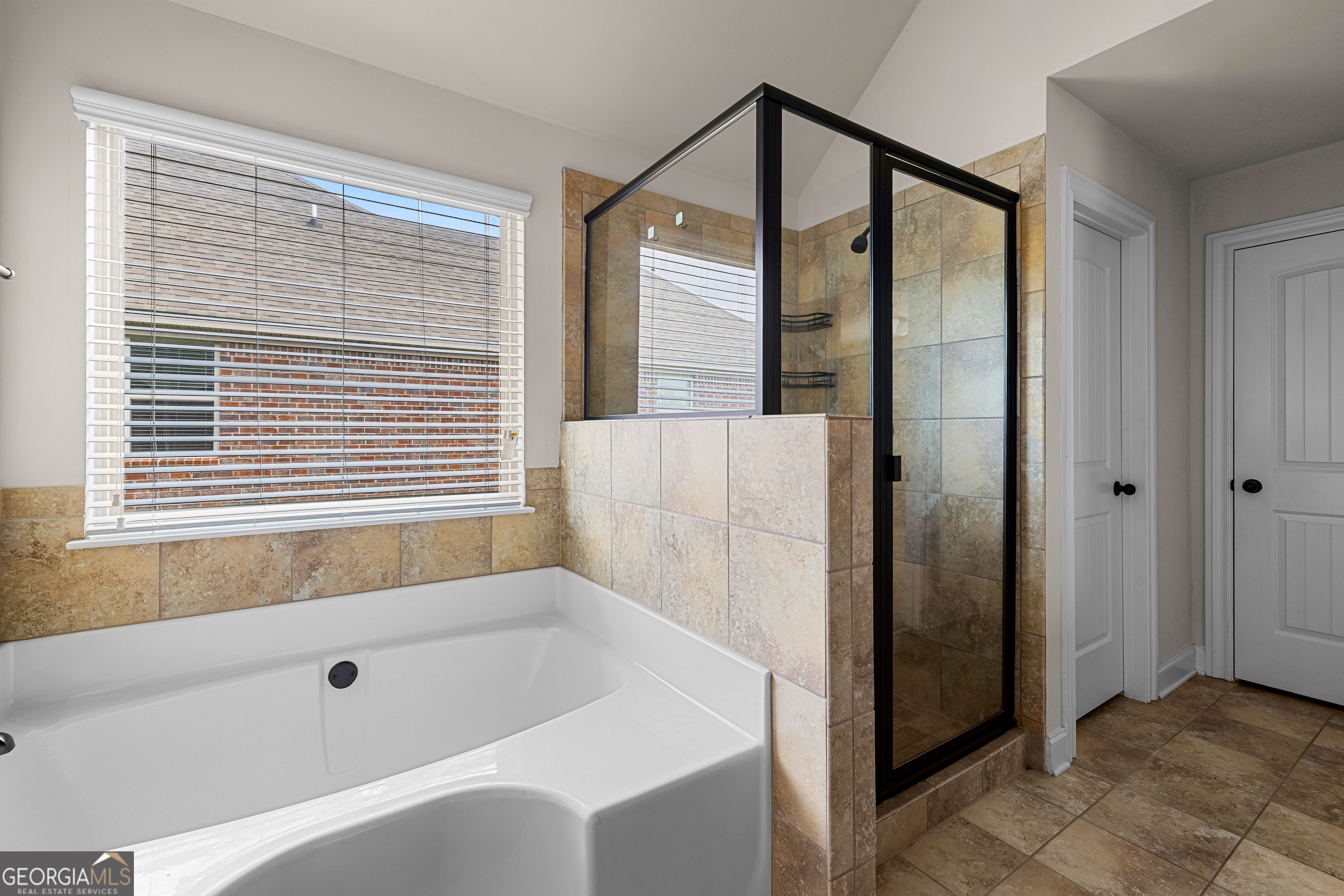 3256 Alhambra Circle Property Photo 28