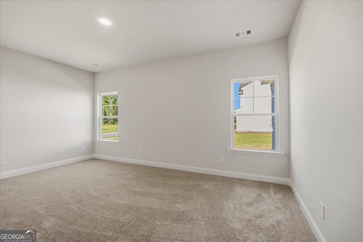 98 Susan Drive Property Photo 25