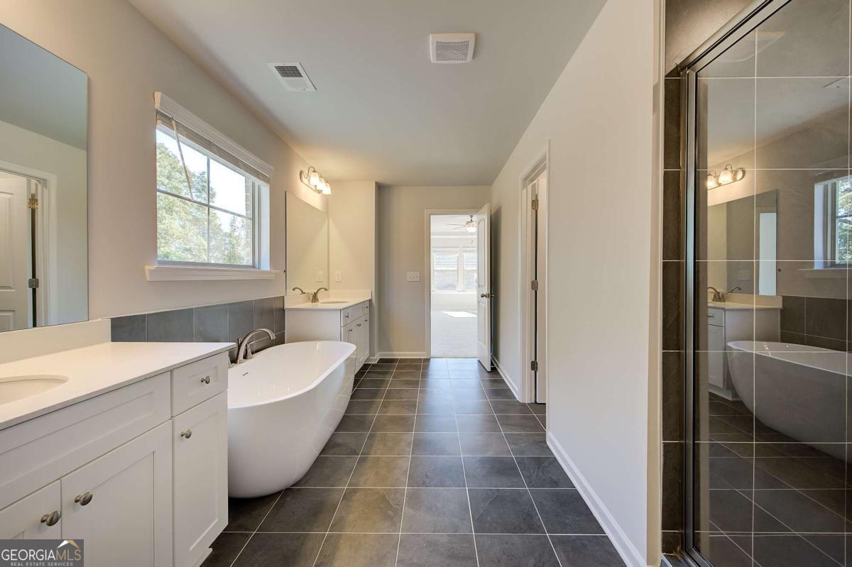 125 Haverling Pass Property Photo 28