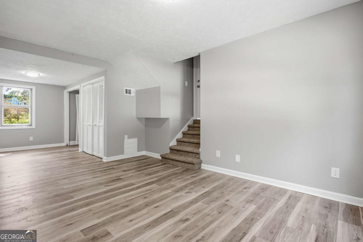 2857 Cherokee Cove Property Photo 28