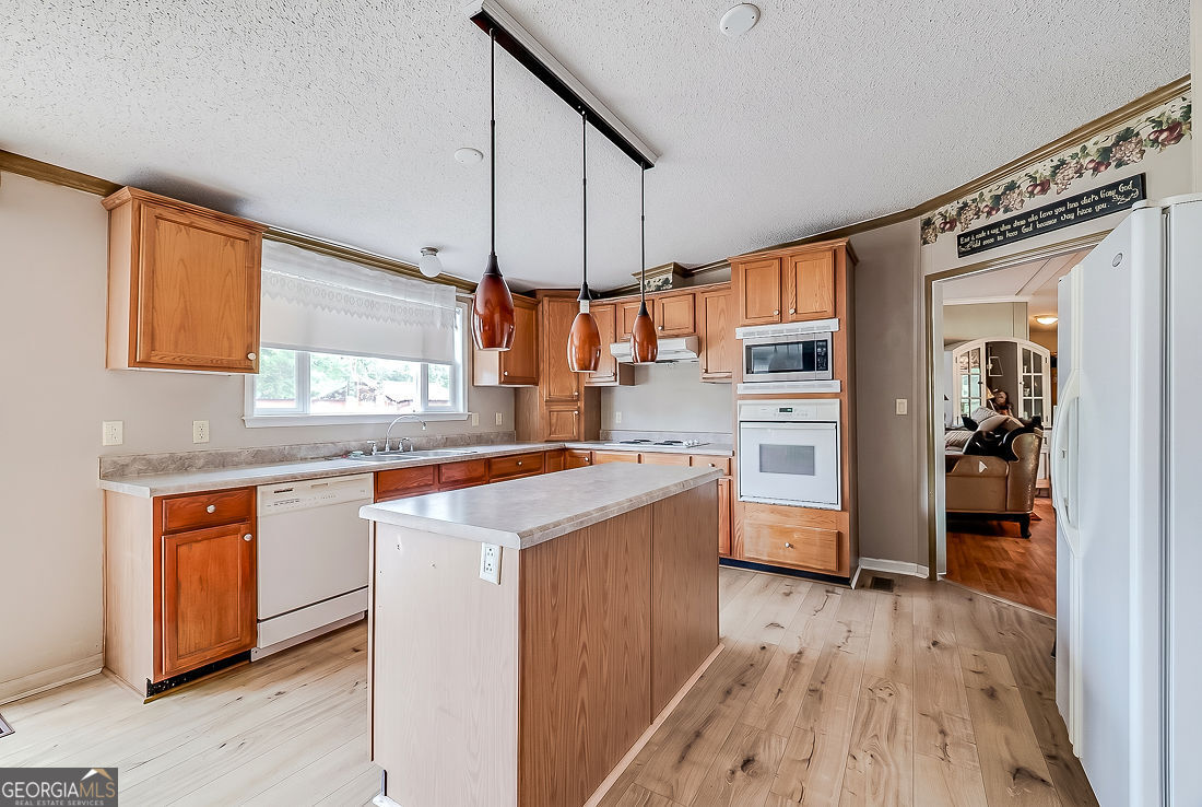 3104 Courthouse Road Property Photo 16