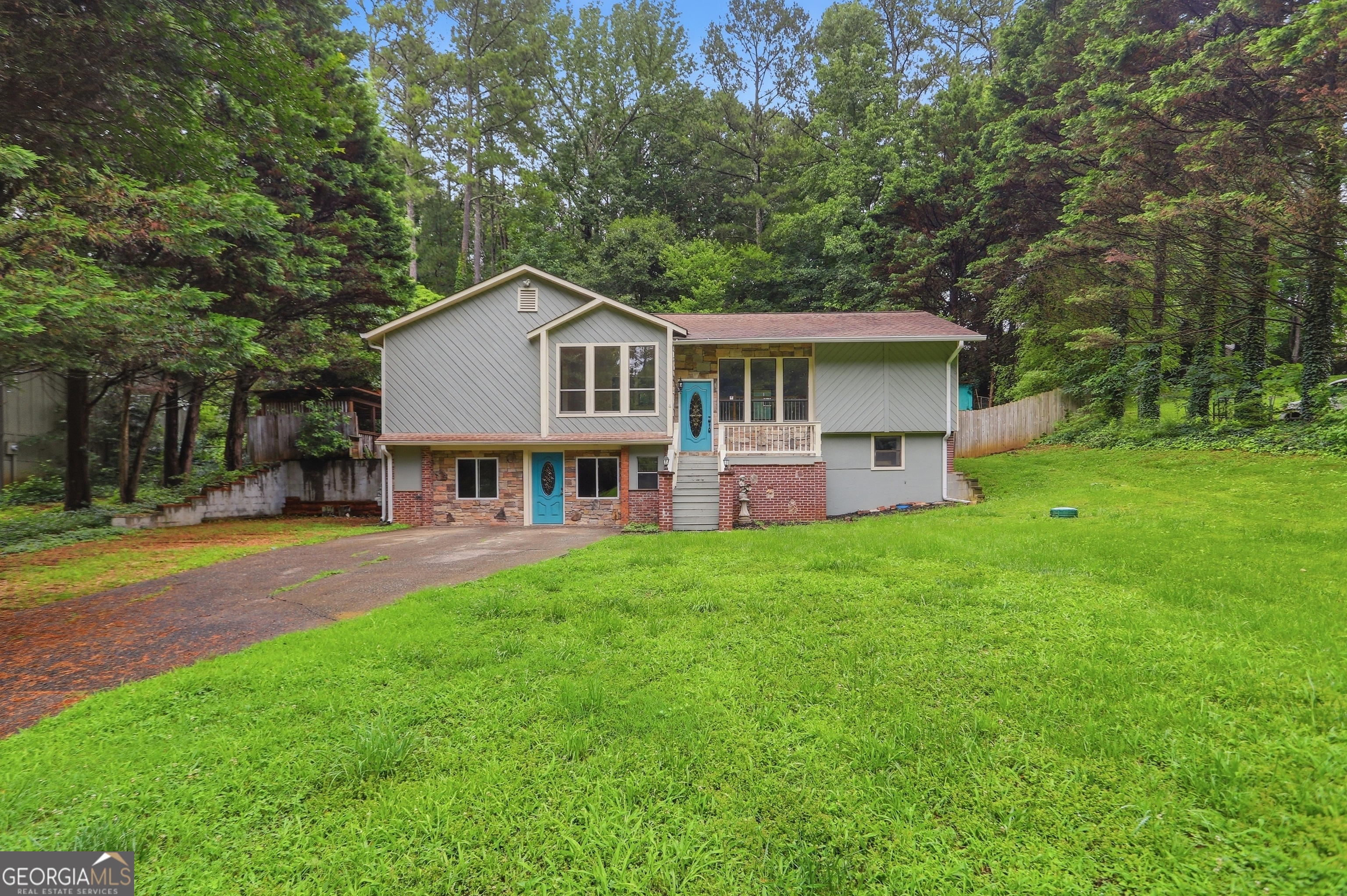 3634 N Hampton Drive Nw Property Photo 1