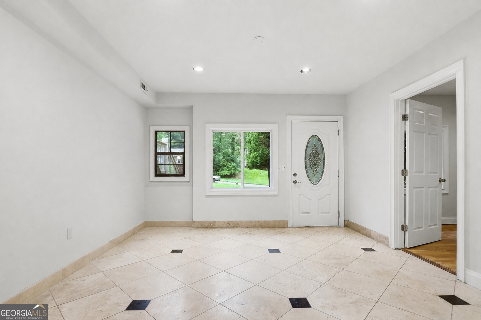 3634 N Hampton Drive Nw Property Photo 15