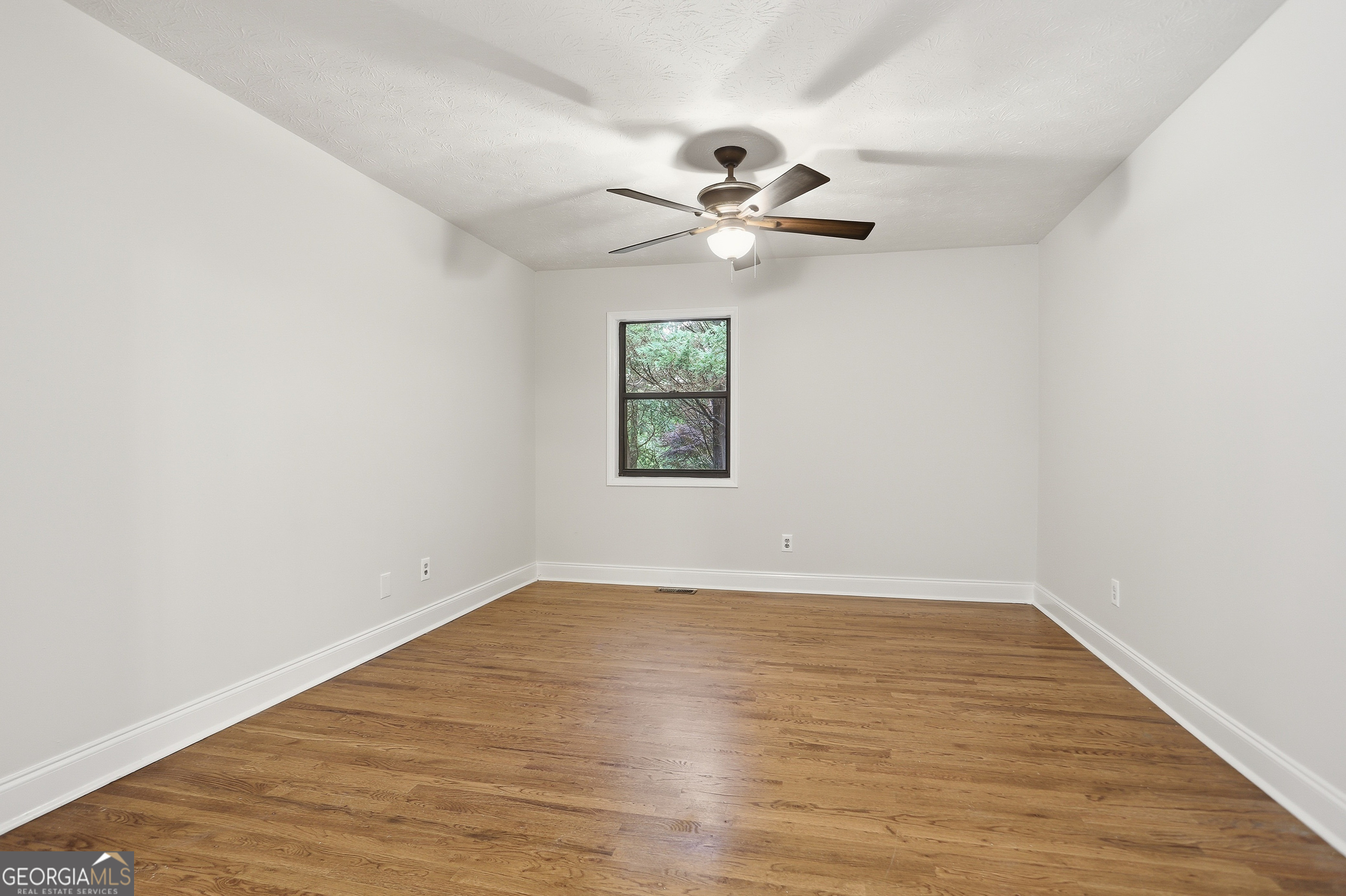 3634 N Hampton Drive Nw Property Photo 19