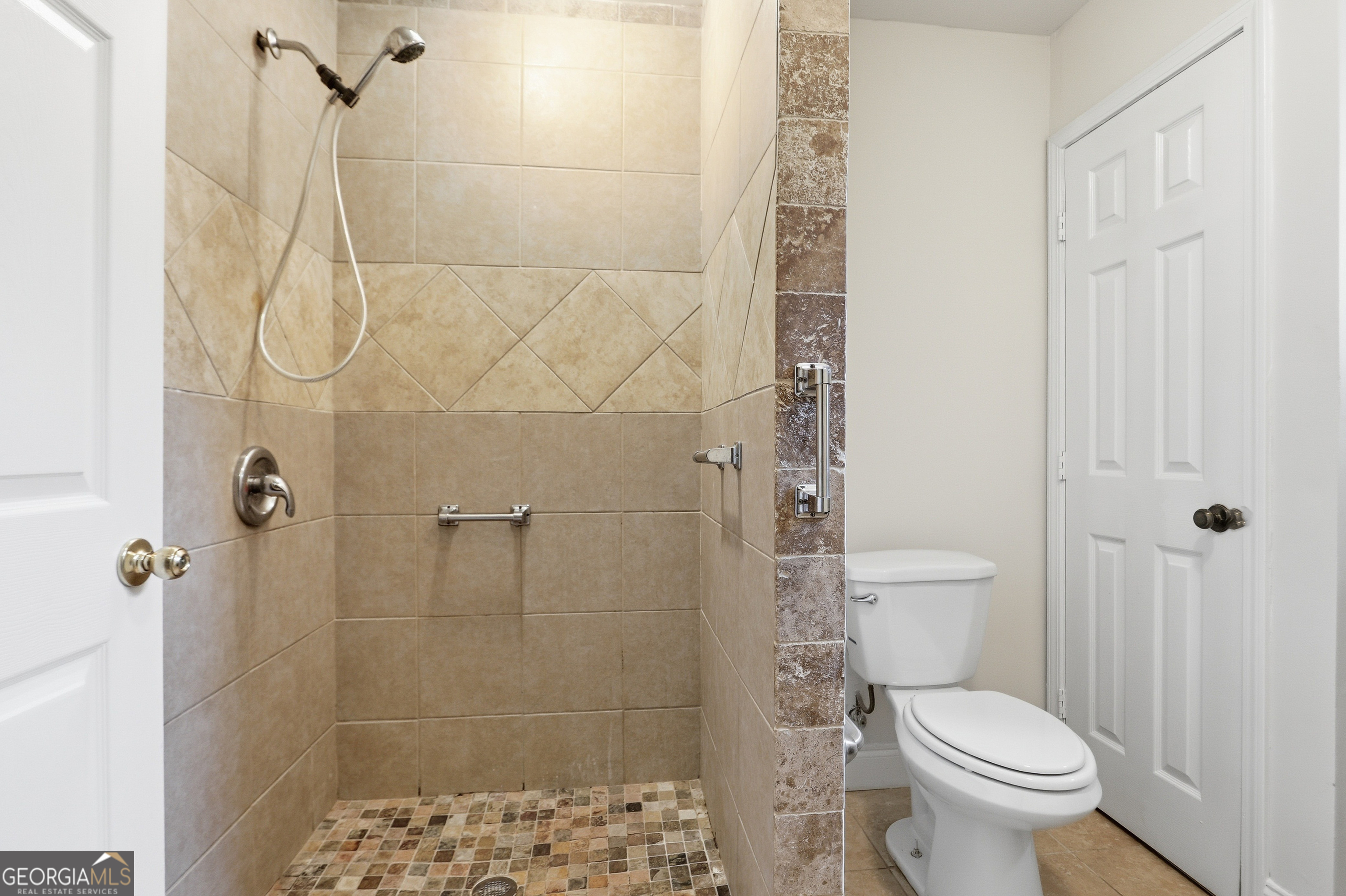 3634 N Hampton Drive Nw Property Photo 30