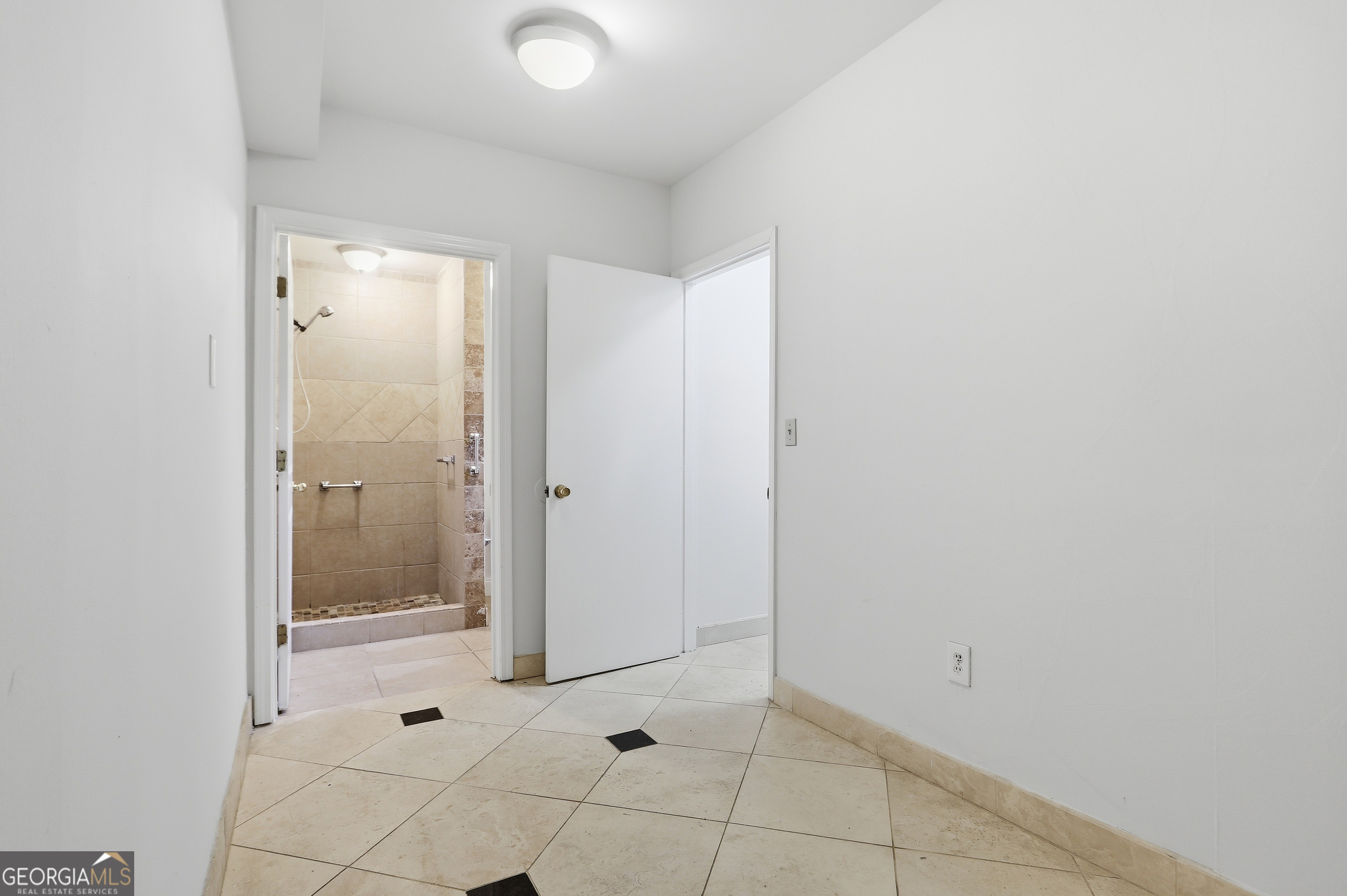 3634 N Hampton Drive Nw Property Photo 32
