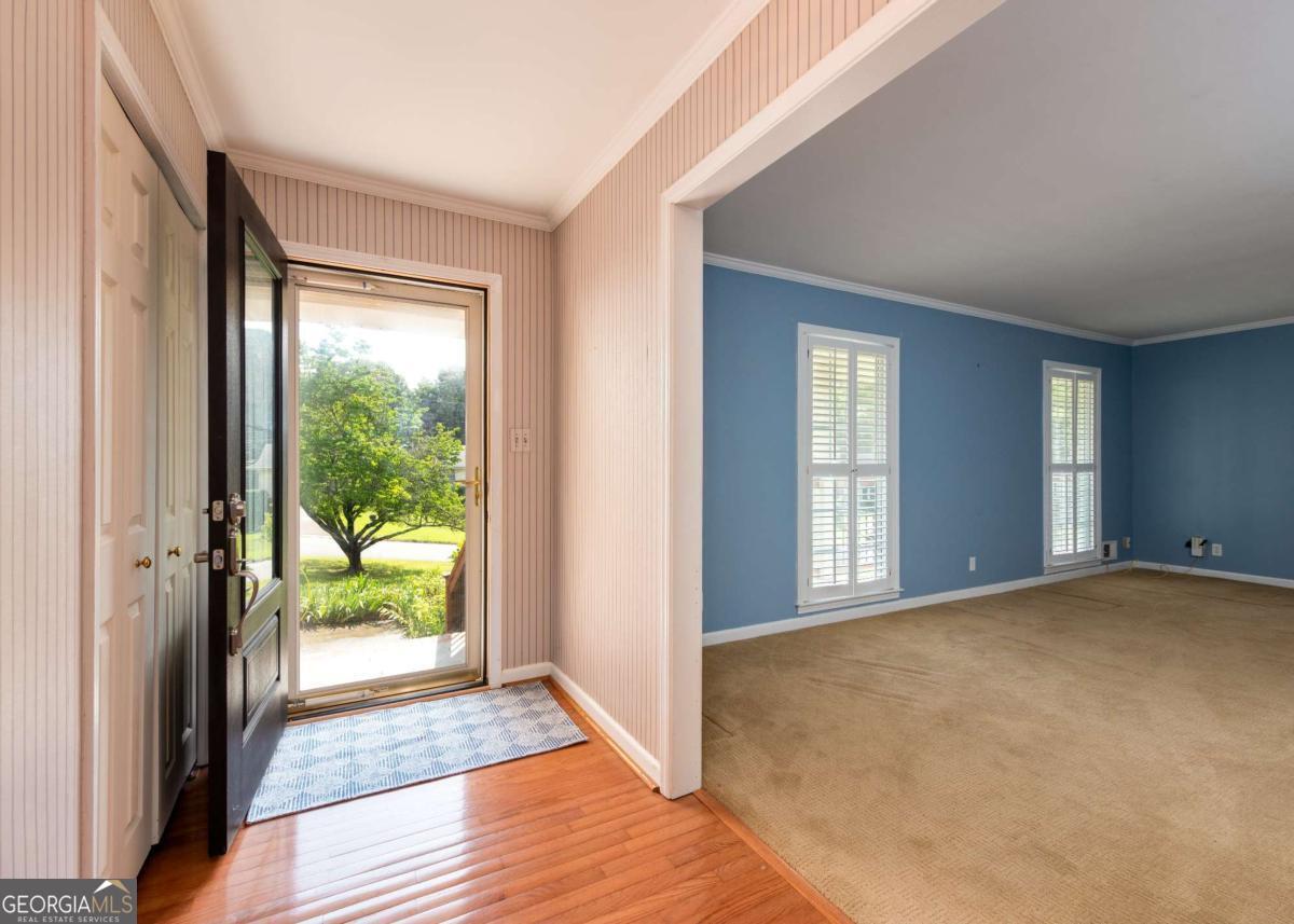 721 Dorsey Circle Sw Property Photo 3
