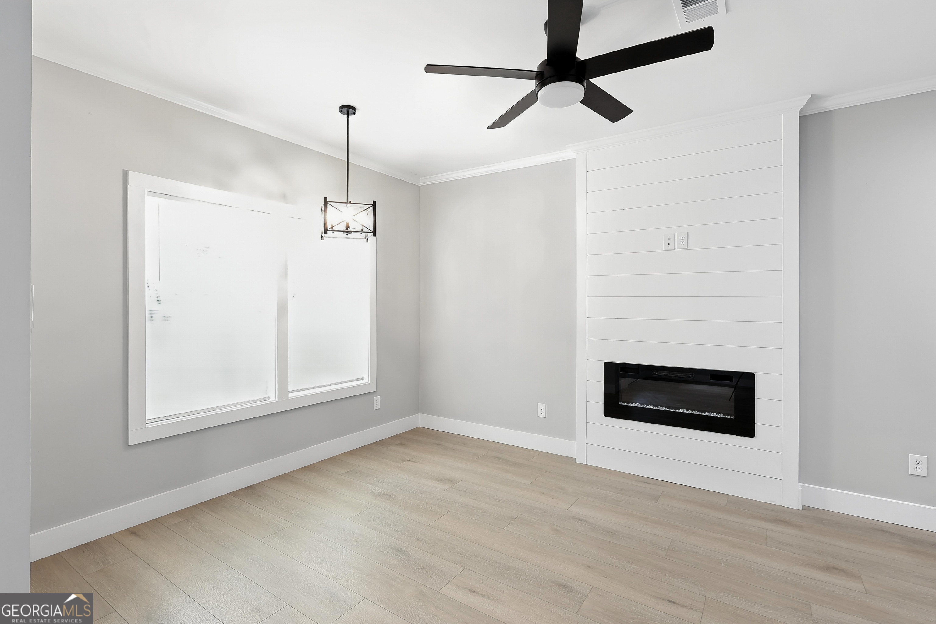 224 Brad Street # A Property Photo 3
