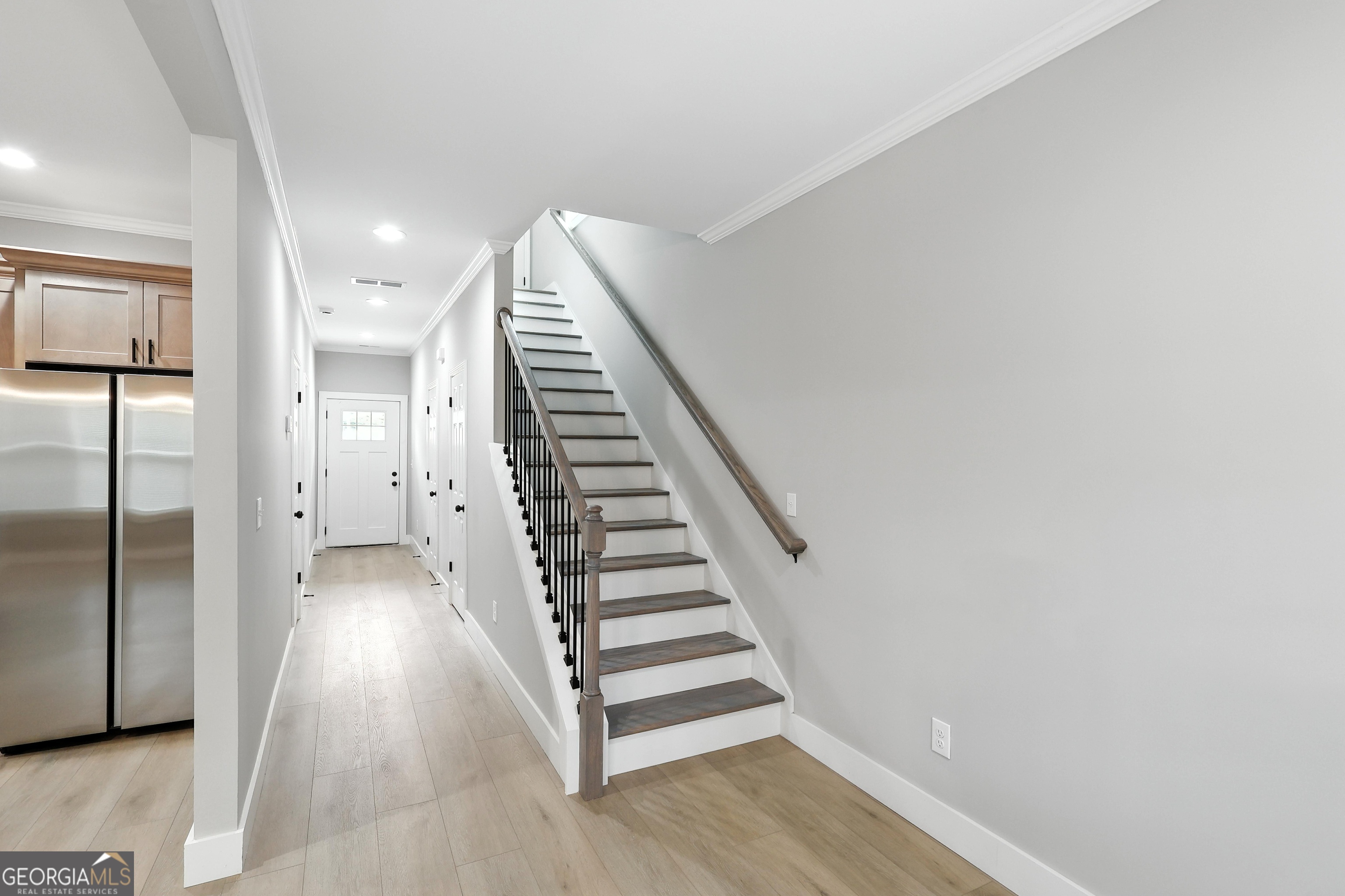 224 Brad Street # A Property Photo 6