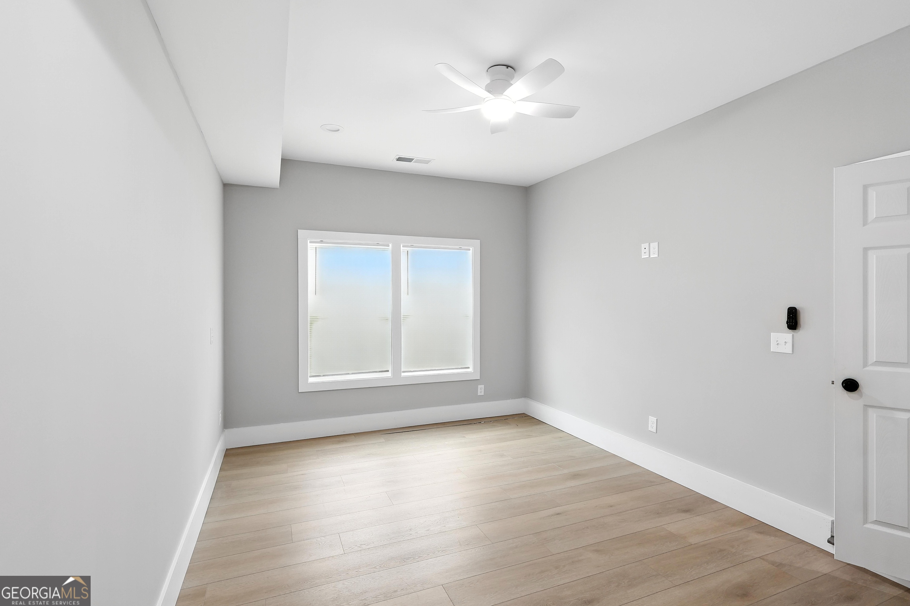 224 Brad Street # A Property Photo 9
