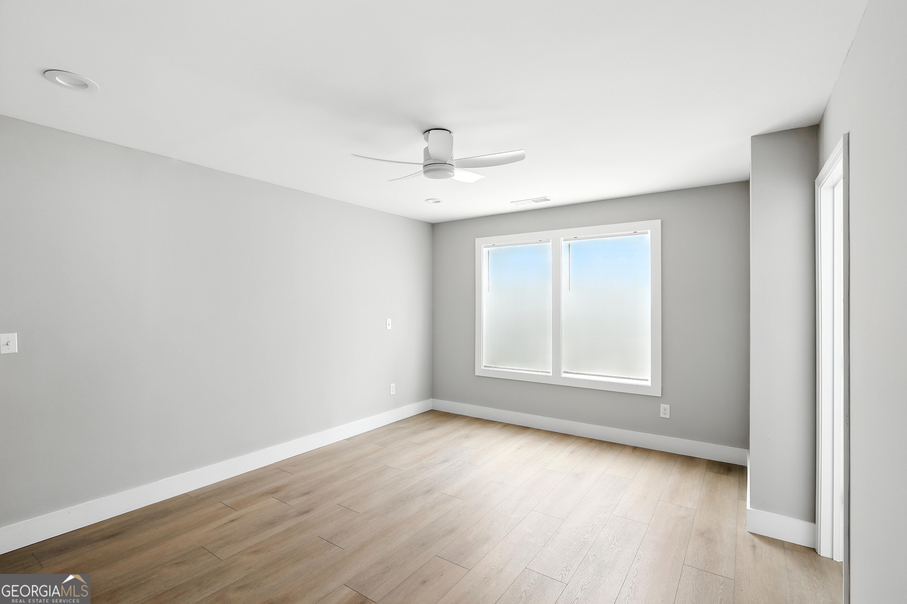 224 Brad Street # A Property Photo 11