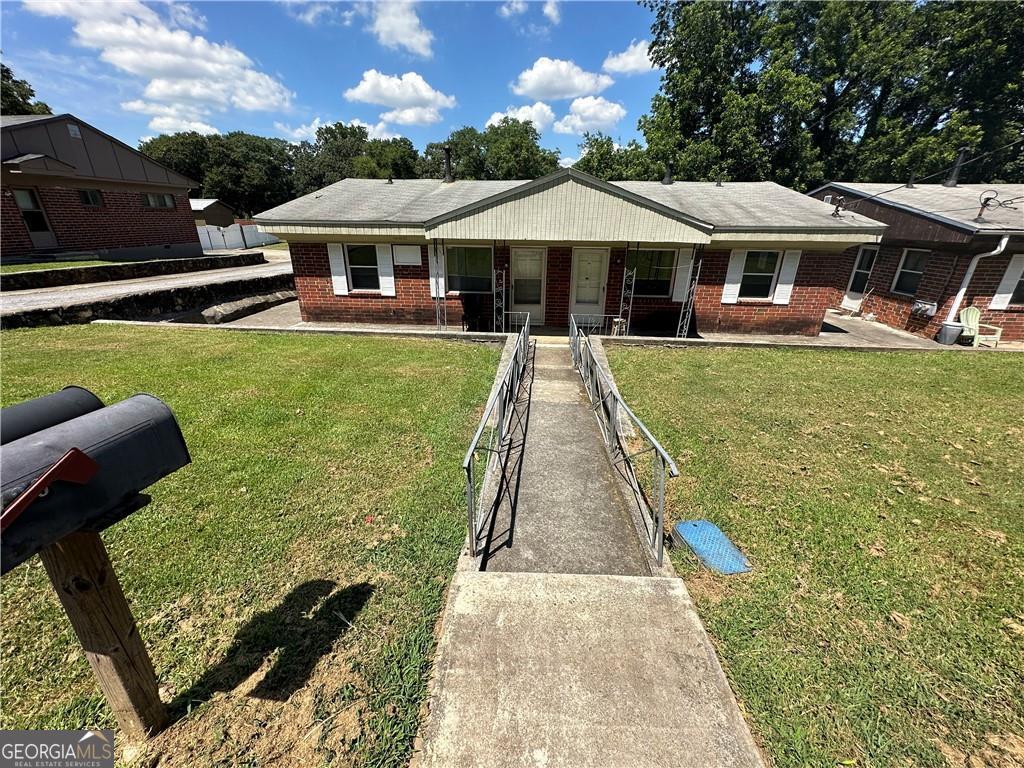 718 Hill Street Property Photo 8