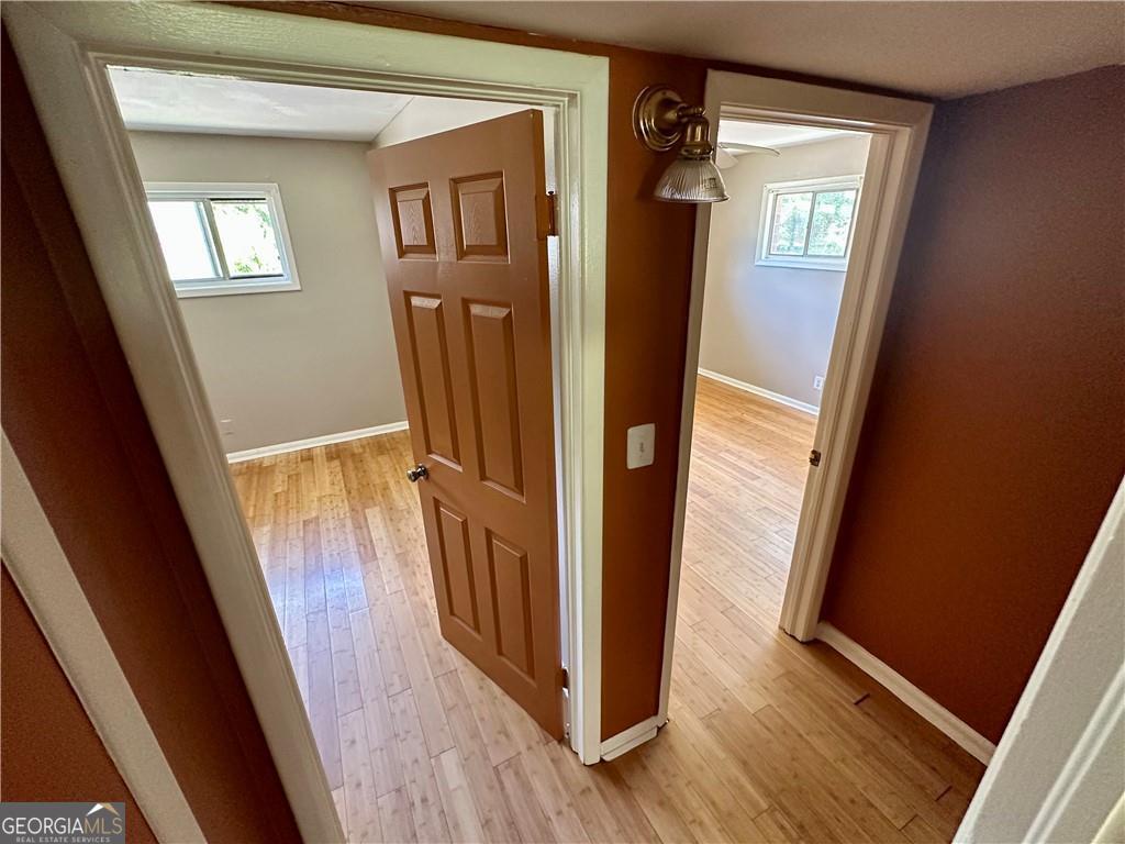 718 Hill Street Property Photo 13