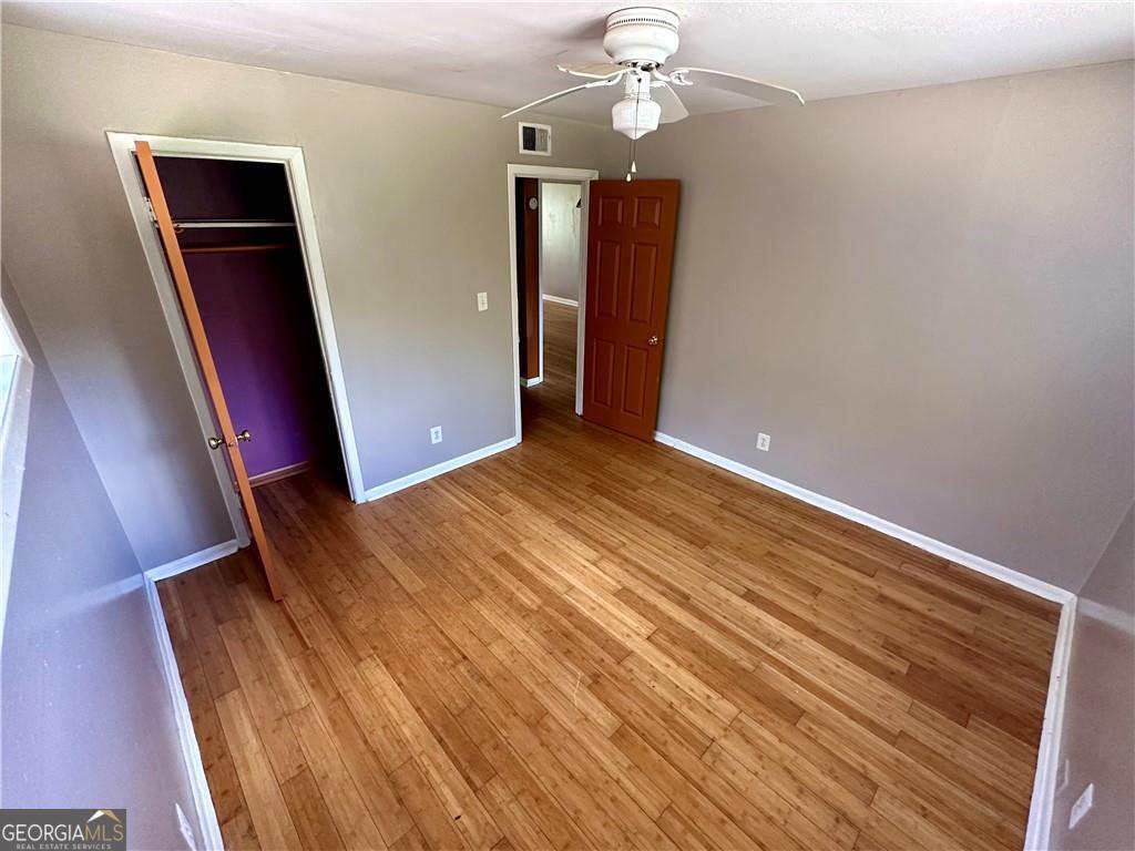 718 Hill Street Property Photo 18