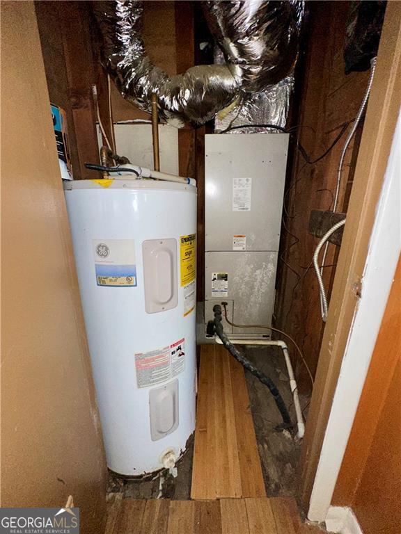 718 Hill Street Property Photo 20