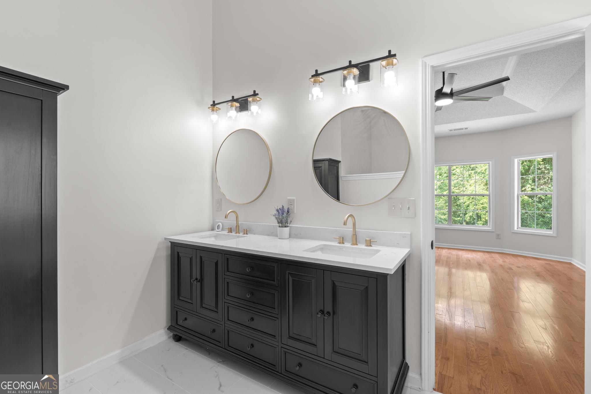 1048 Crown River Parkway Property Photo 27